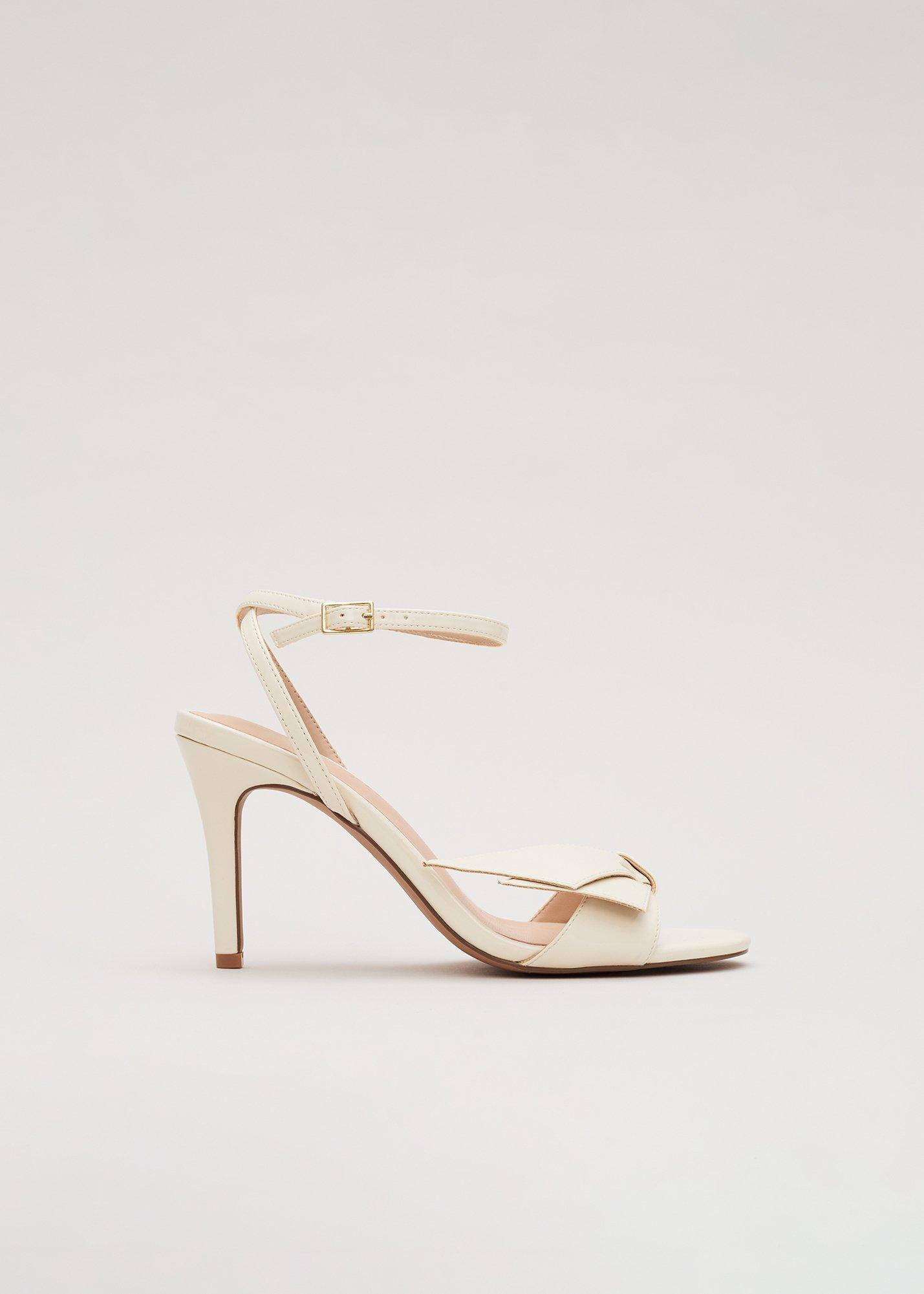 Ivory Bow Sandal