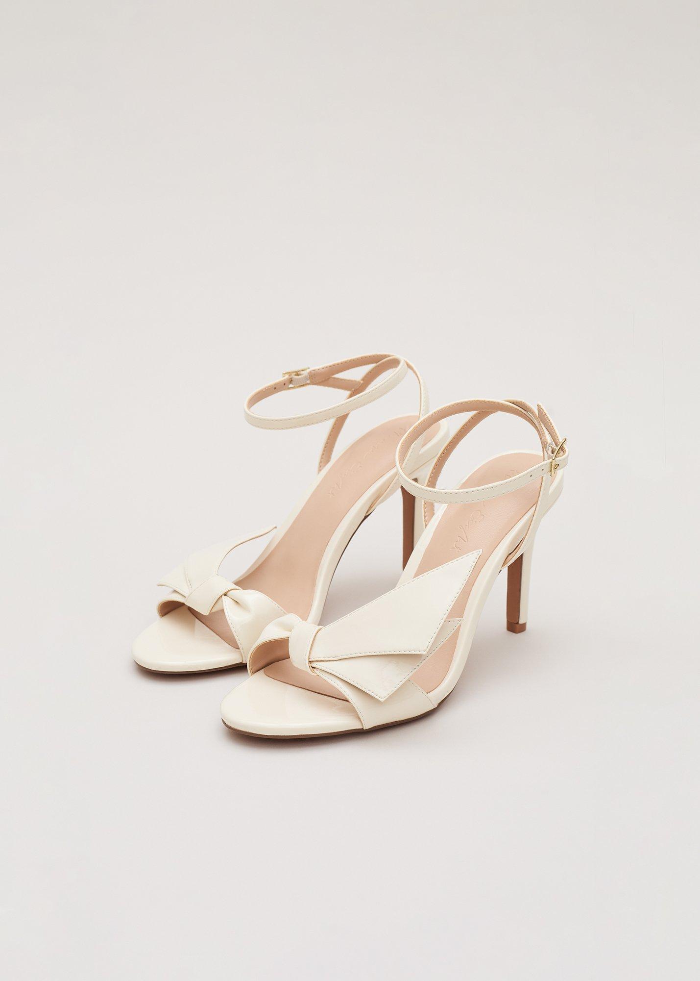 Ivory Bow Sandal