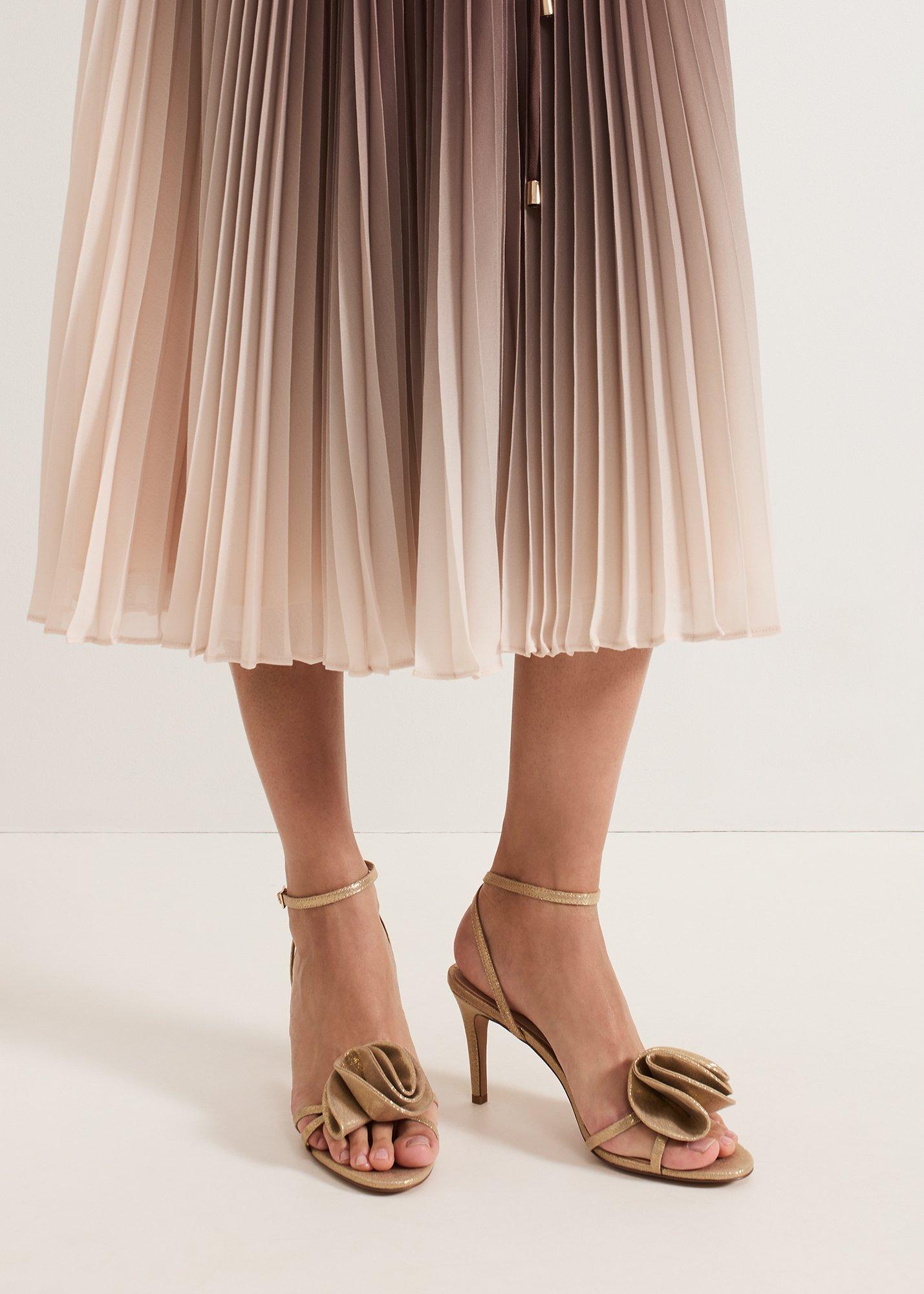 ${product-id}-Gold Flower Strappy-Gold-${view-type}