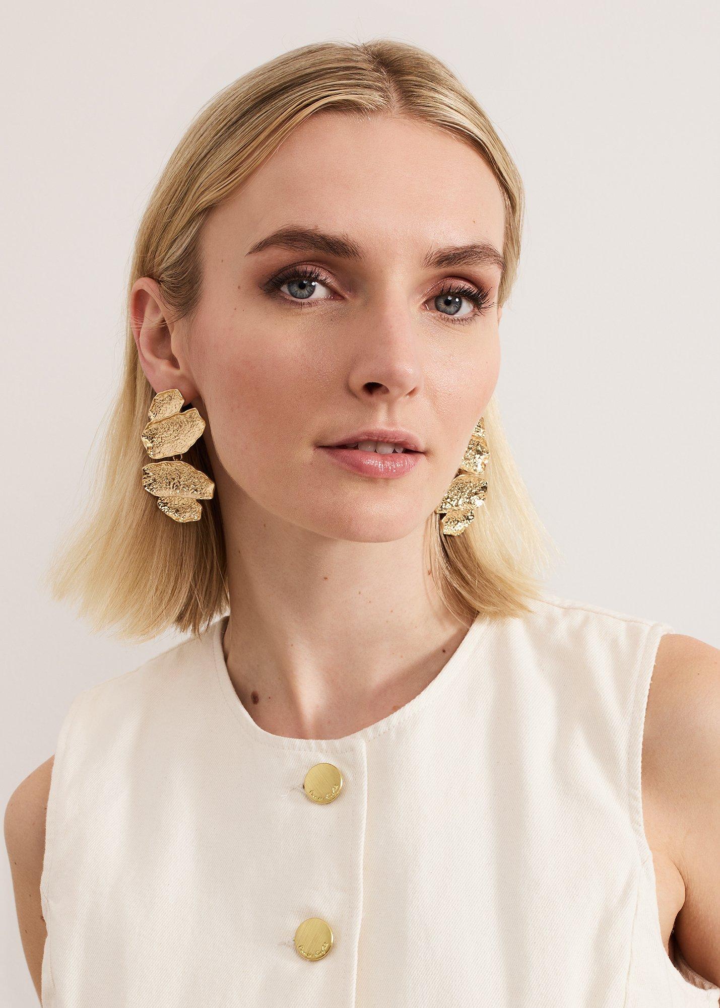 ${product-id}-Statement Earrings-Gold-${view-type}