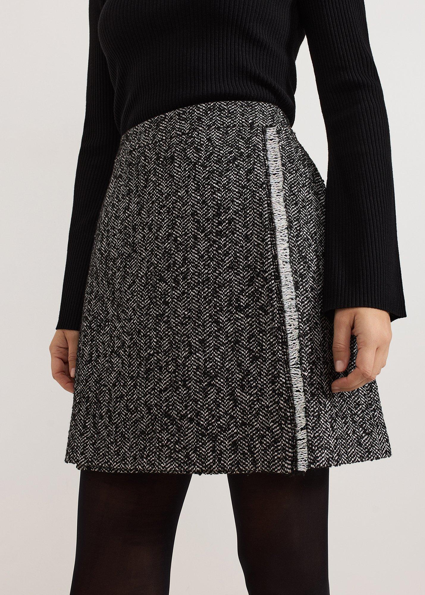 ${product-id}-Ayame Textured Skirt-Black-${view-type}