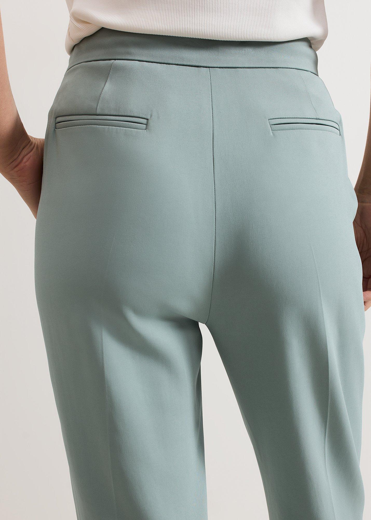 ${product-id}-Bowen Eau De Nil Sui-Eau De Nil-${view-type}