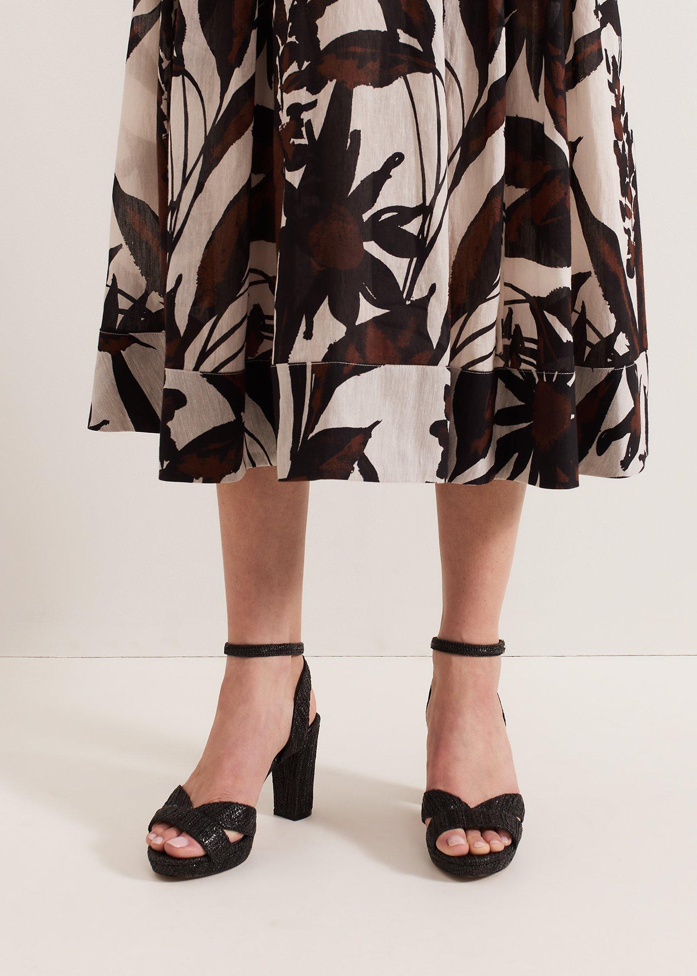 ${product-id}-Platform Sandal-Black-${view-type}