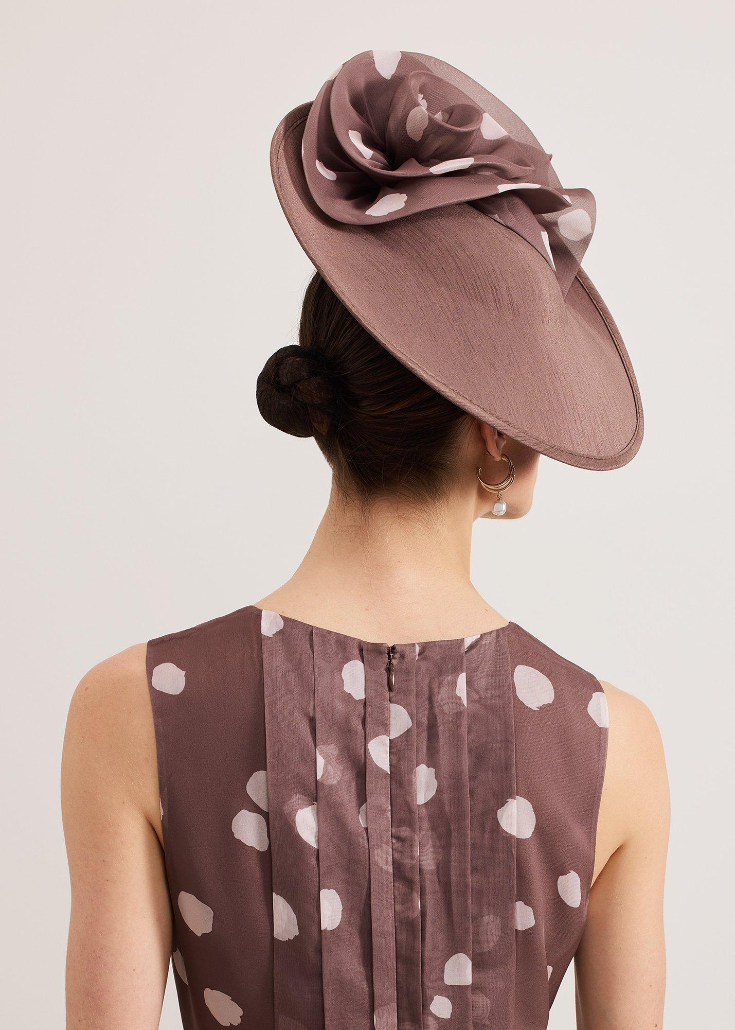 ${product-id}-Spot Fascinator-Neutral-${view-type}