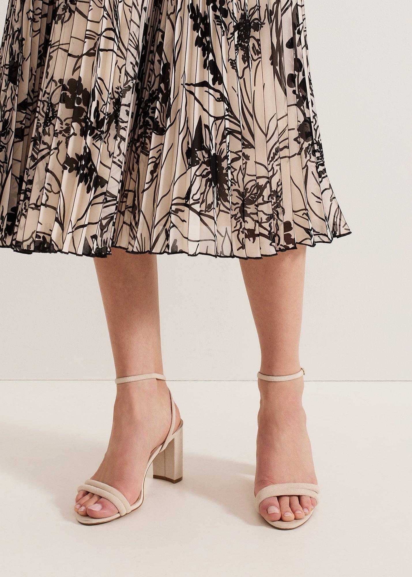 ${product-id}-Suede Block Sandals-Neutral-${view-type}