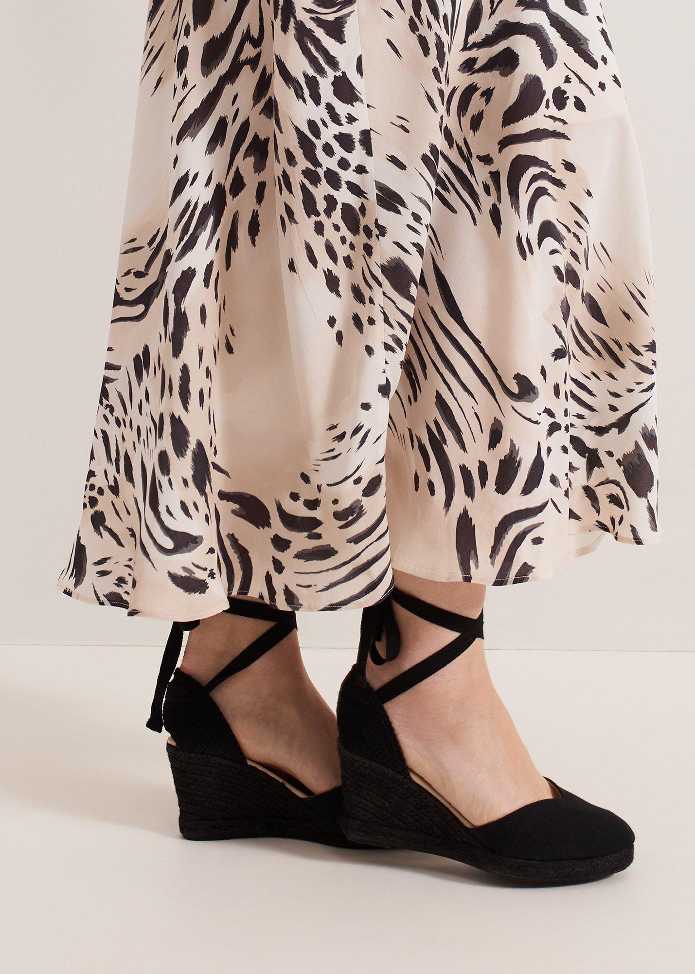 ${product-id}-Canvas Wedge Espadri-Black-${view-type}
