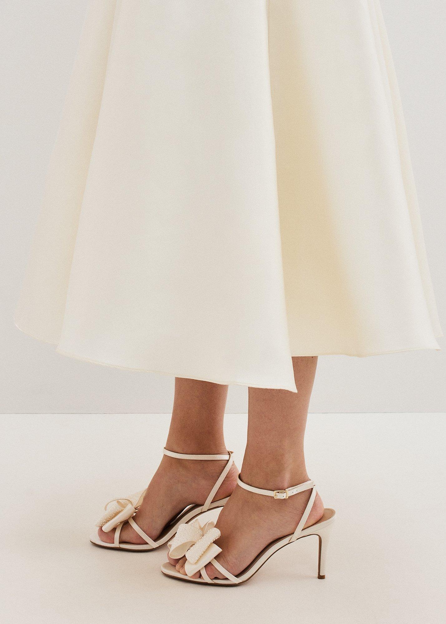 ${product-id}-Pearl Bow Sandals-Ivory-${view-type}