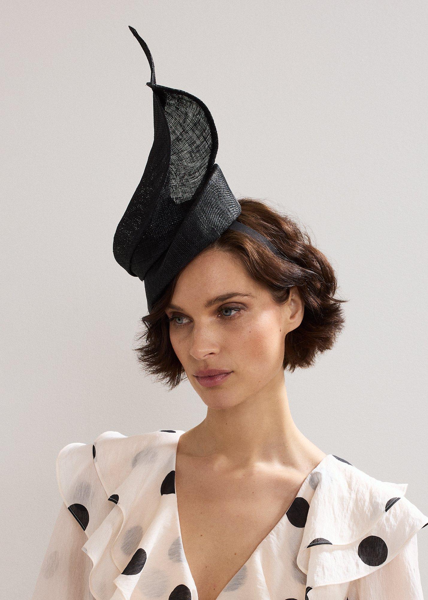 Twist Fascinator