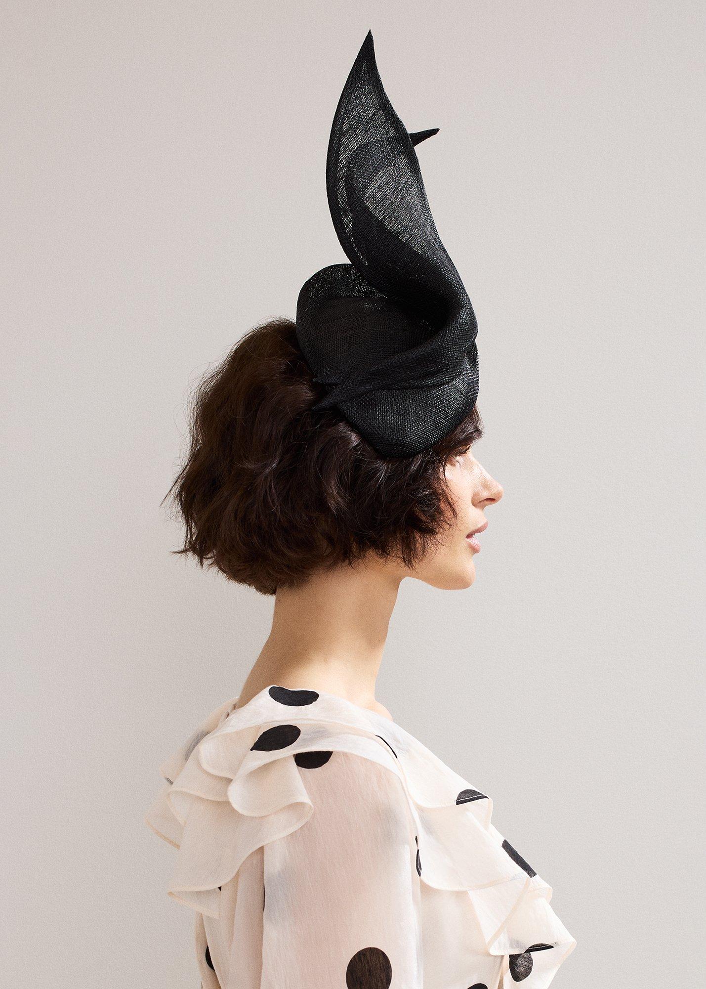 Twist Fascinator