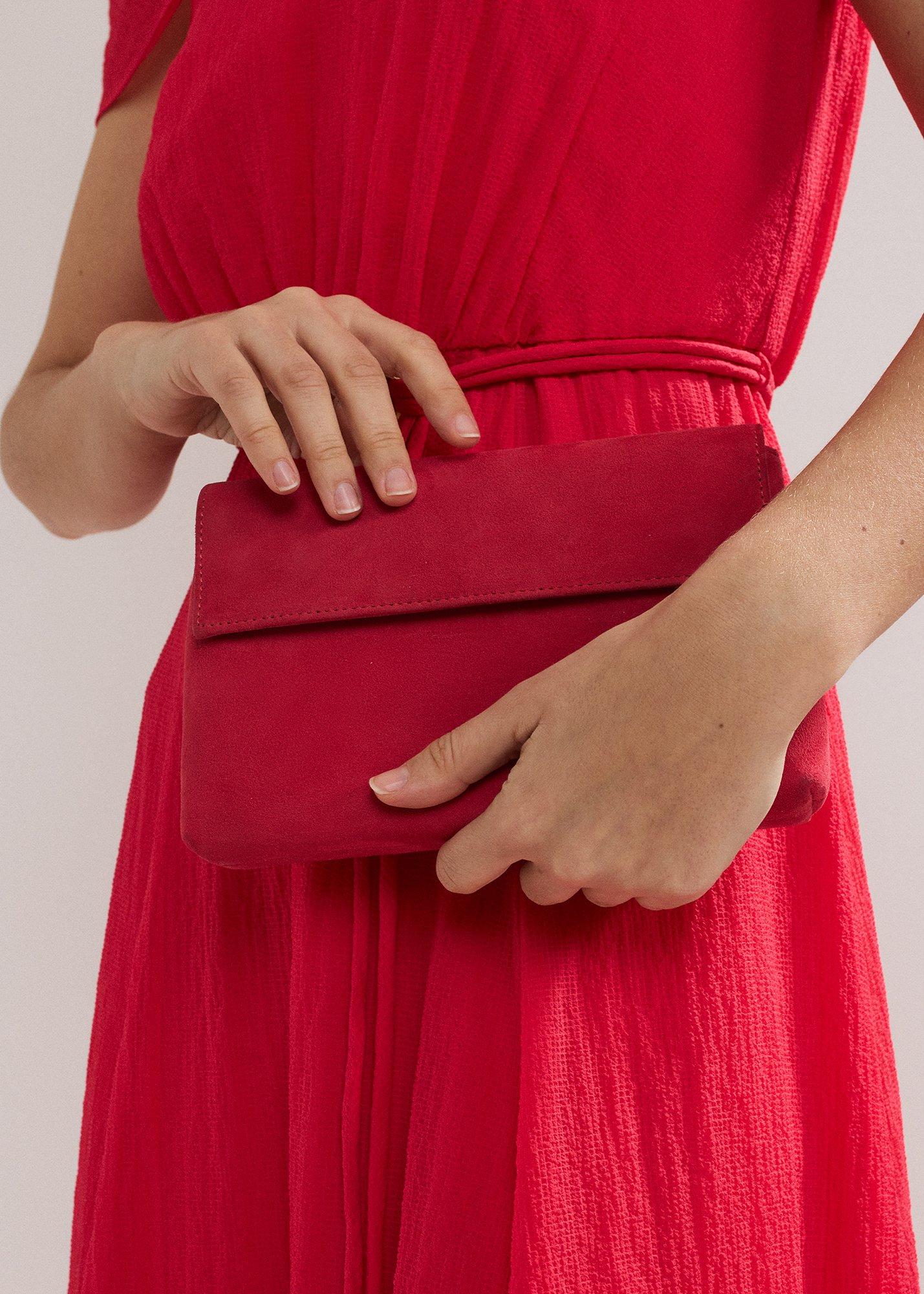 ${product-id}-Suede Clutch Bag-Coral-${view-type}