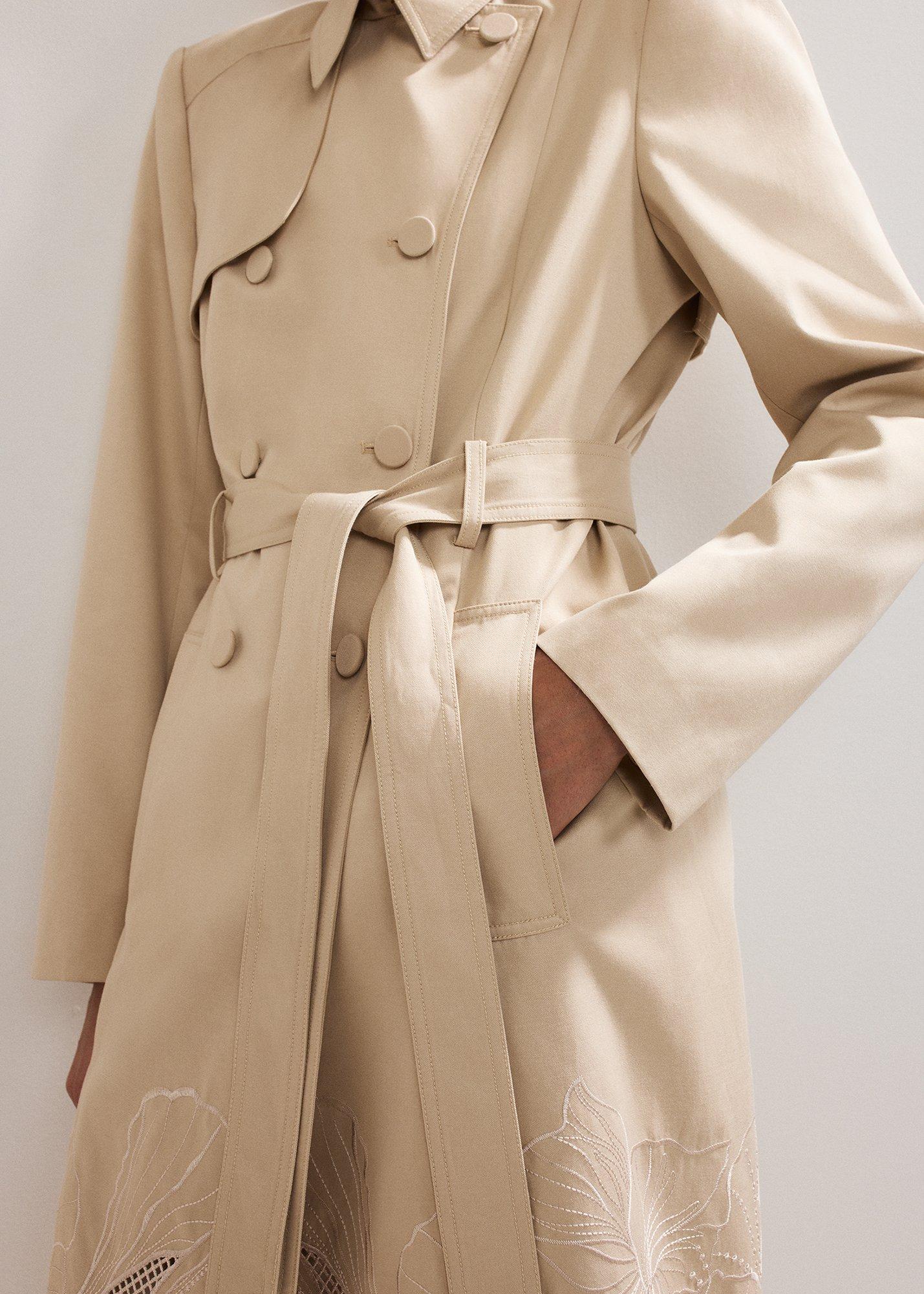 ${product-id}-Elm Cutwork Trench-Stone-${view-type}