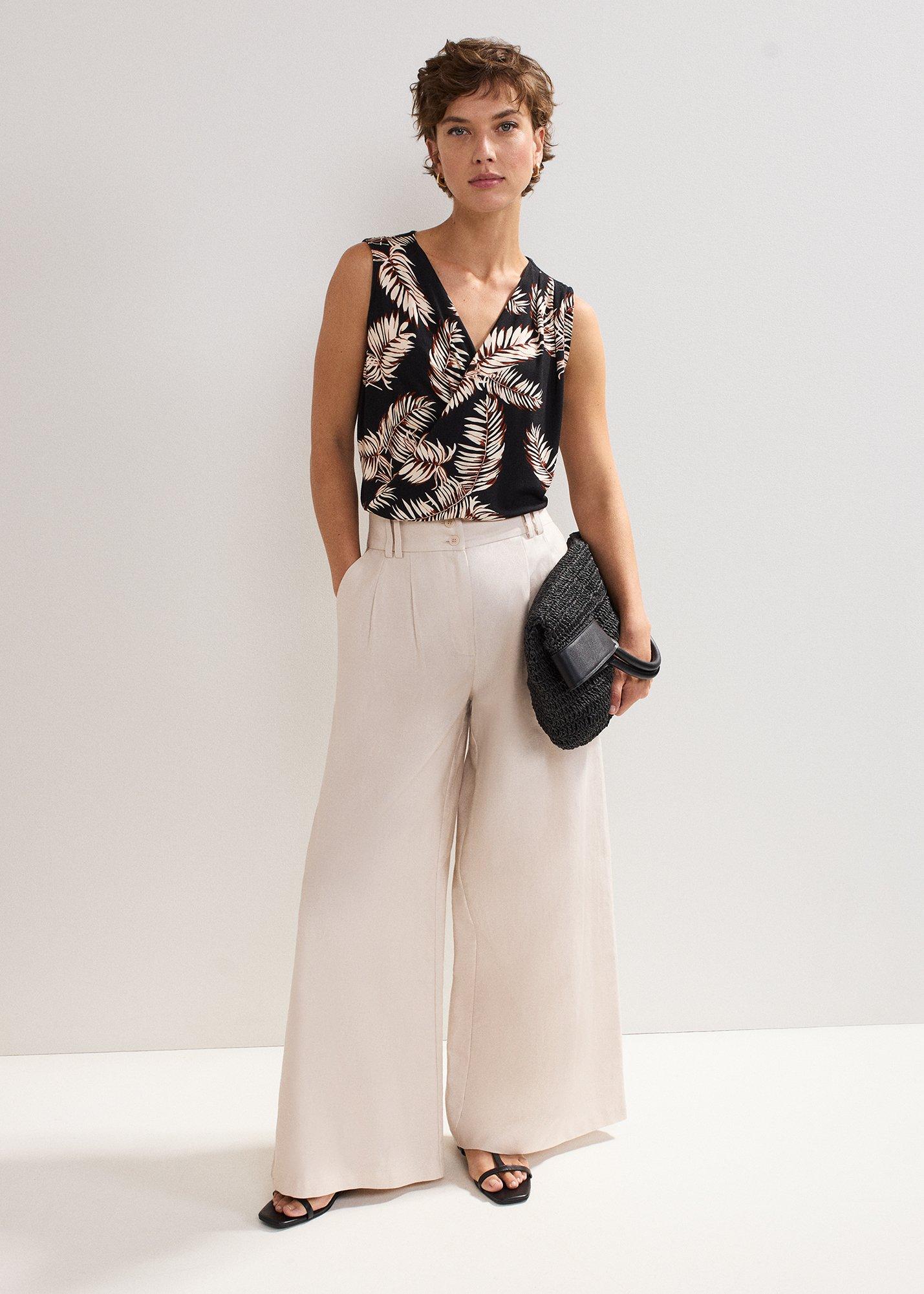 ${product-id}-Sutton Printed Top-Black-${view-type}