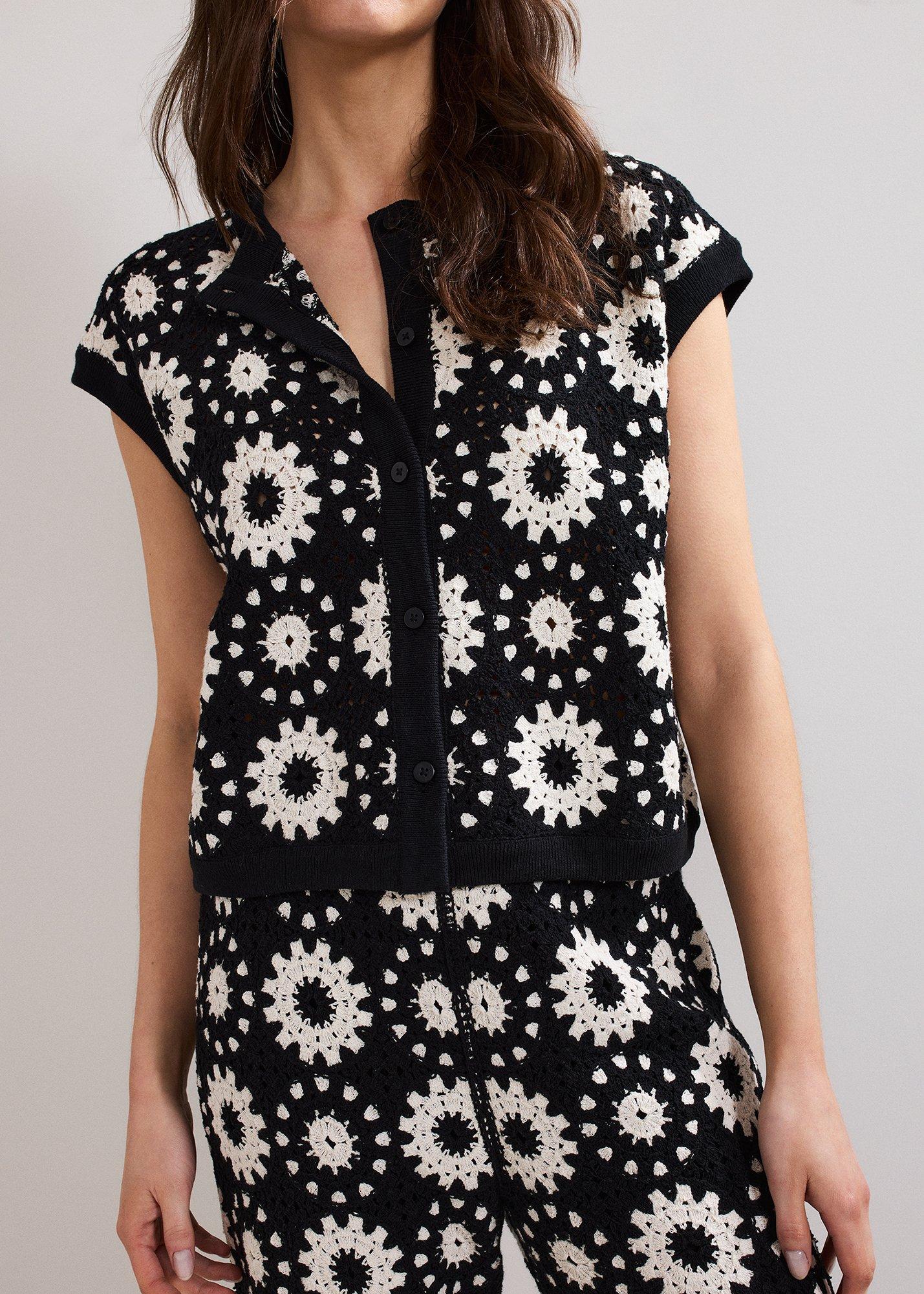 ${product-id}-Maggie Waistcoat-Black/Ivory-${view-type}