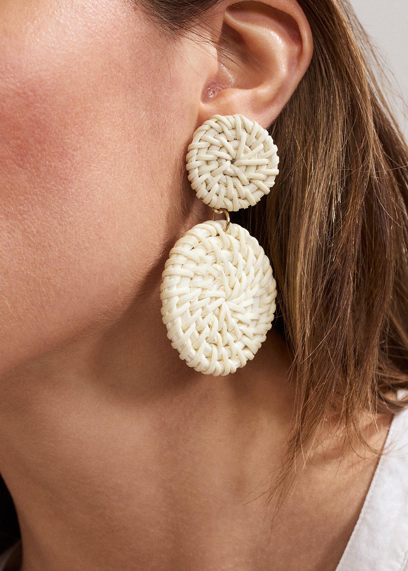 ${product-id}-Raffia Disc Earrings-Cream-${view-type}