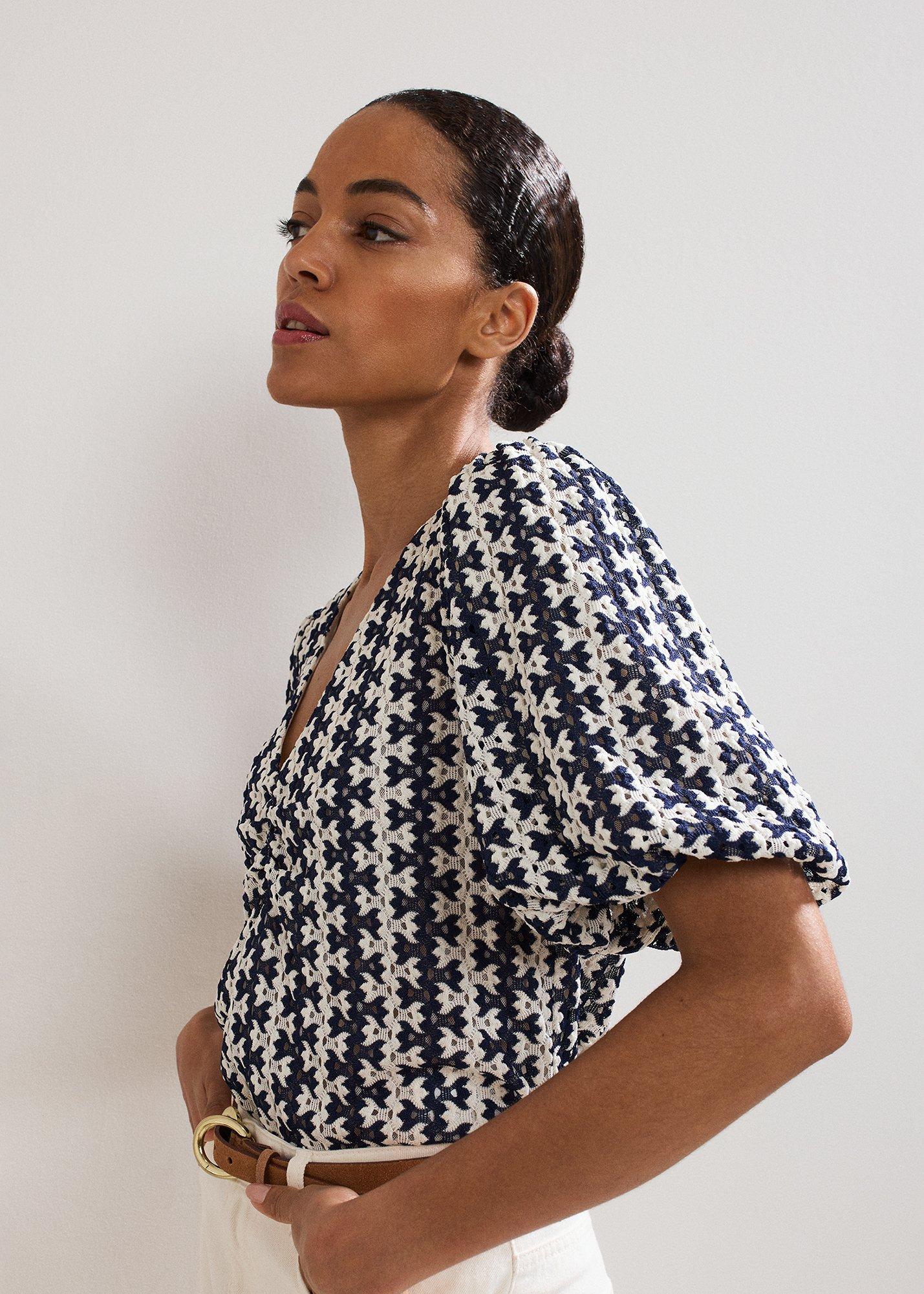 ${product-id}-Alba Textured Top-Navy/Ivory-${view-type}