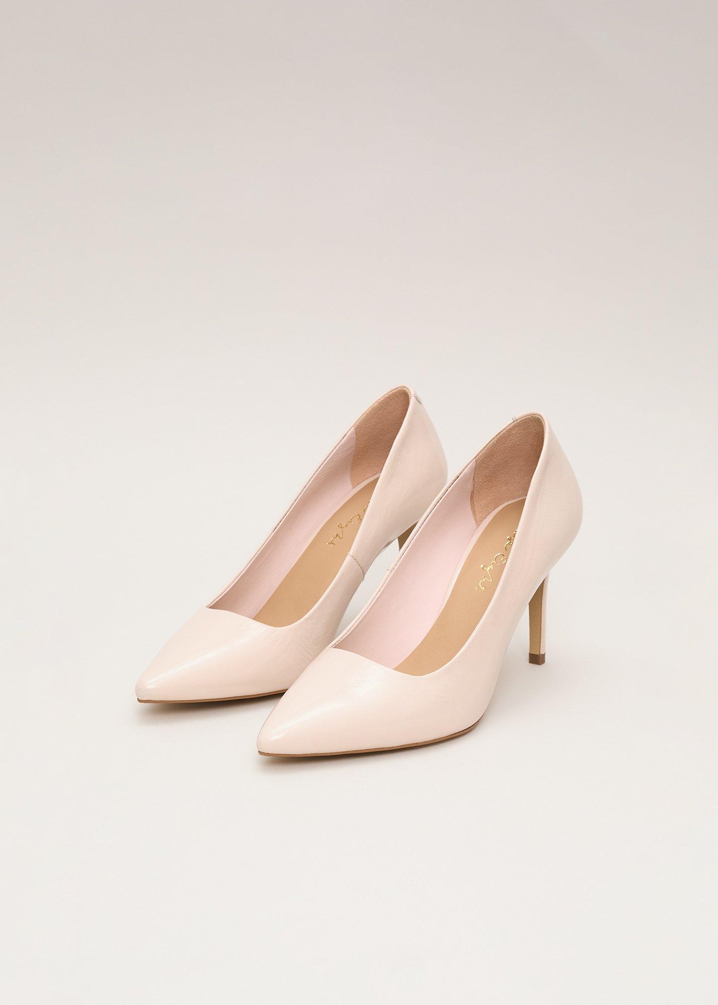 Patent Court Shoe