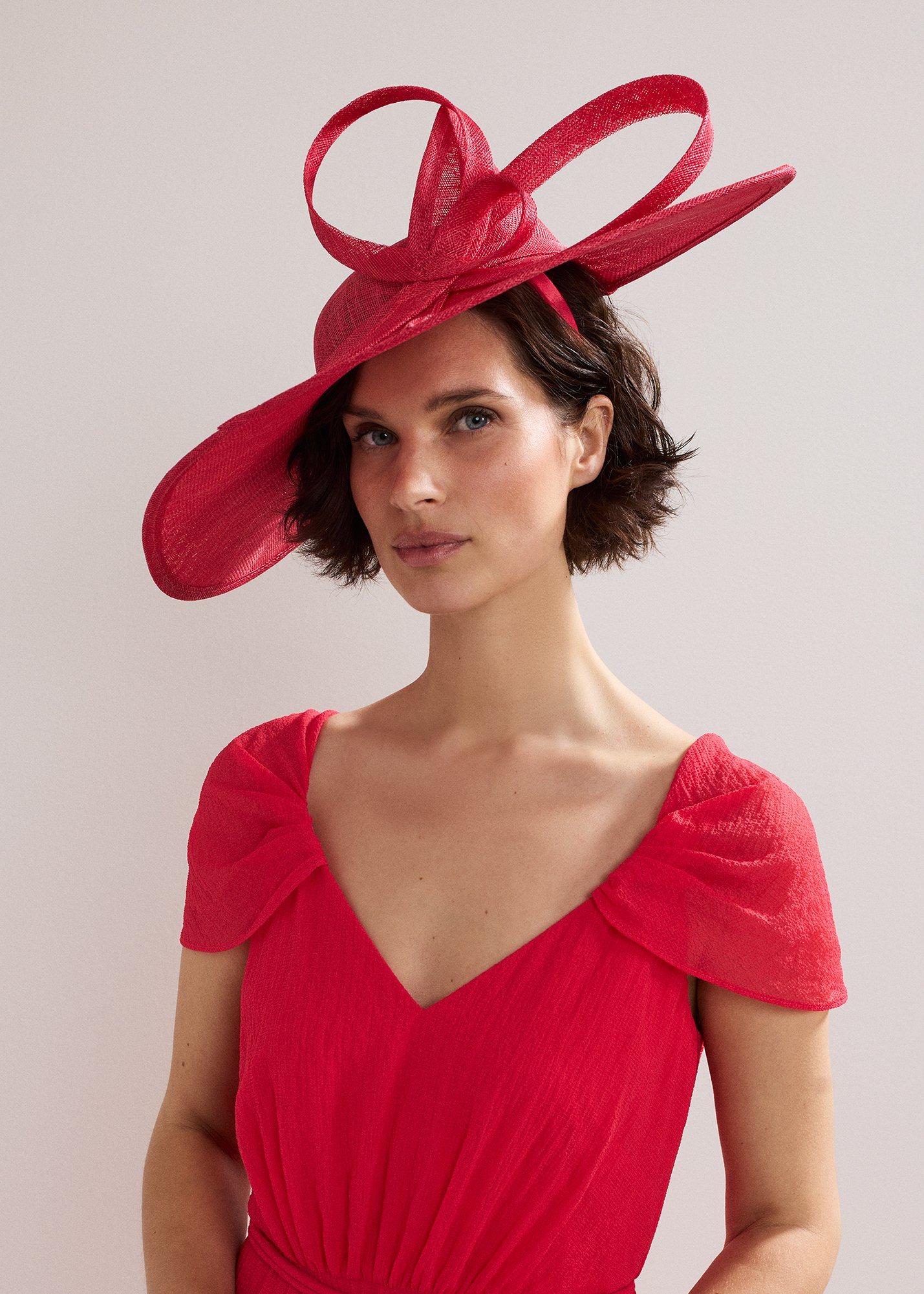 Twist Back Statement Fascinator