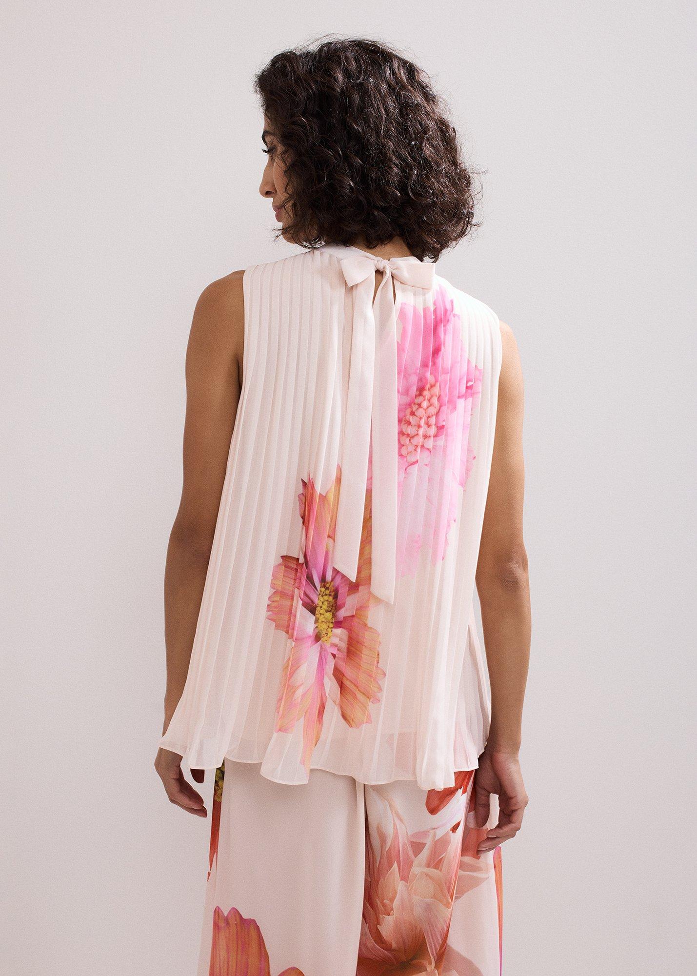 ember-pleated-floral-co-ord-top