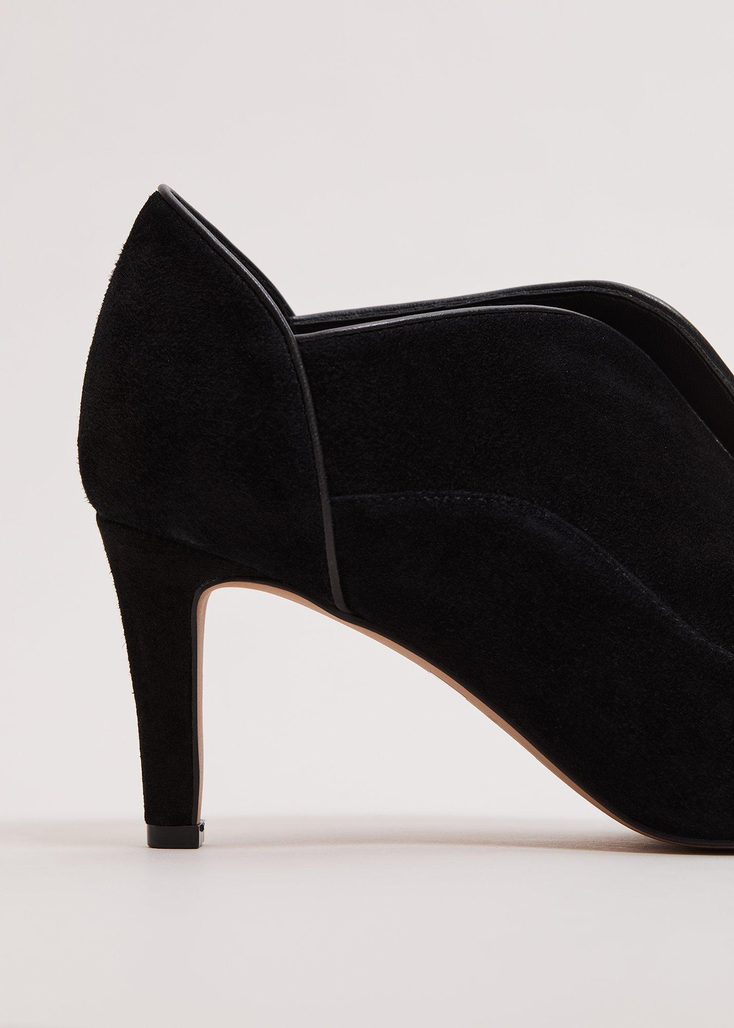 ${product-id}-Split Front Boot-Black-${view-type}