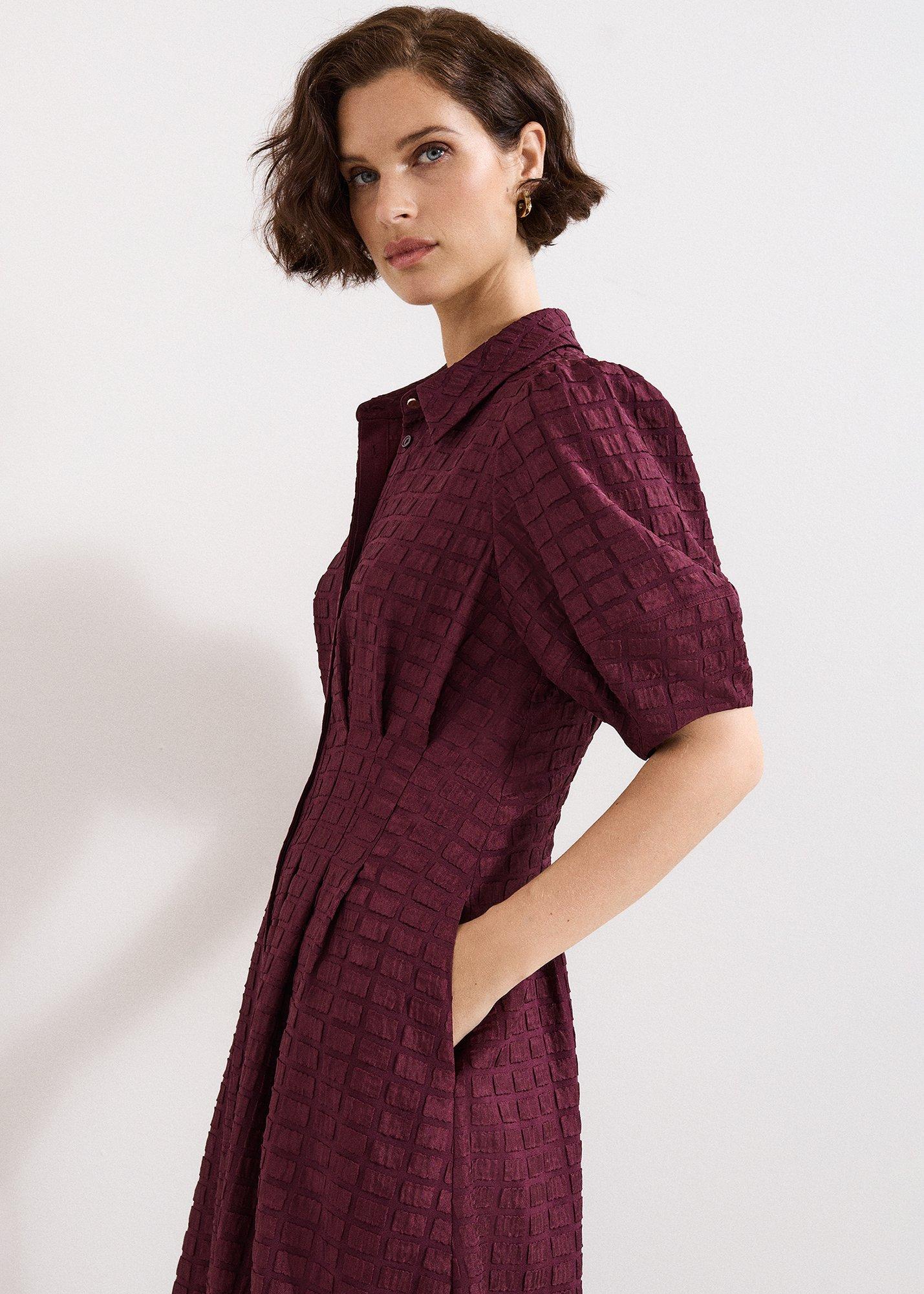 ${product-id}-Yasmine Textured Mid-Burgundy-${view-type}