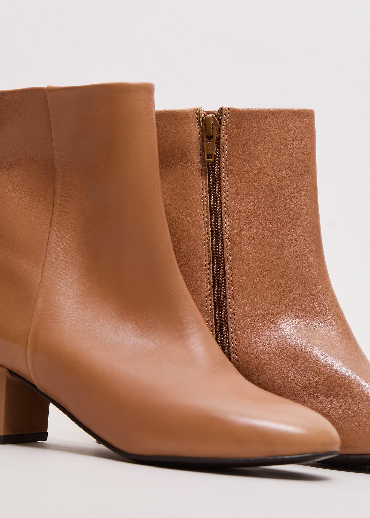 ${product-id}-Leather Block Boot-Tan-${view-type}