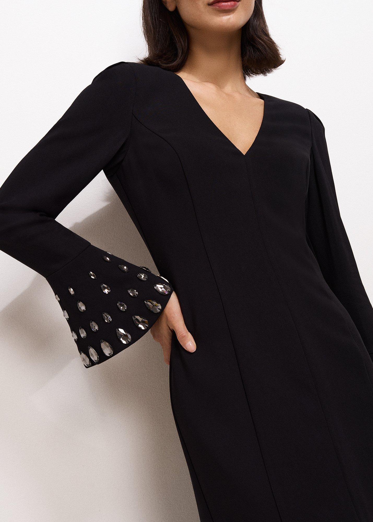 ${product-id}-Claria Maxi Dres-Black-${view-type}