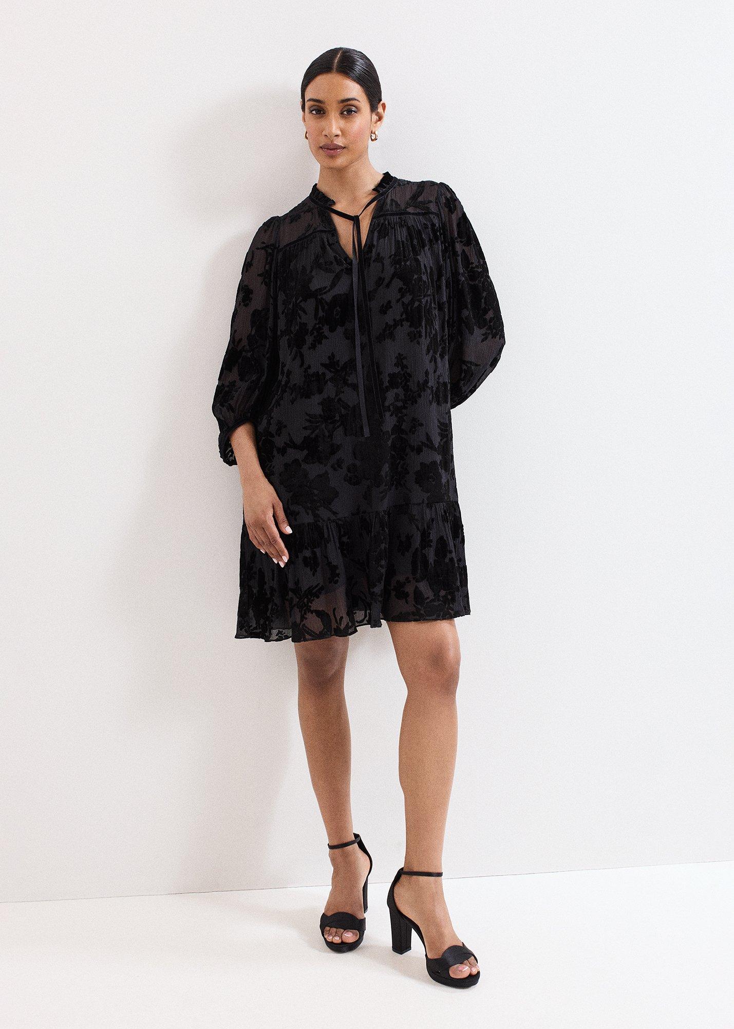${product-id}-Mila Velvet Dress-Black-${view-type}