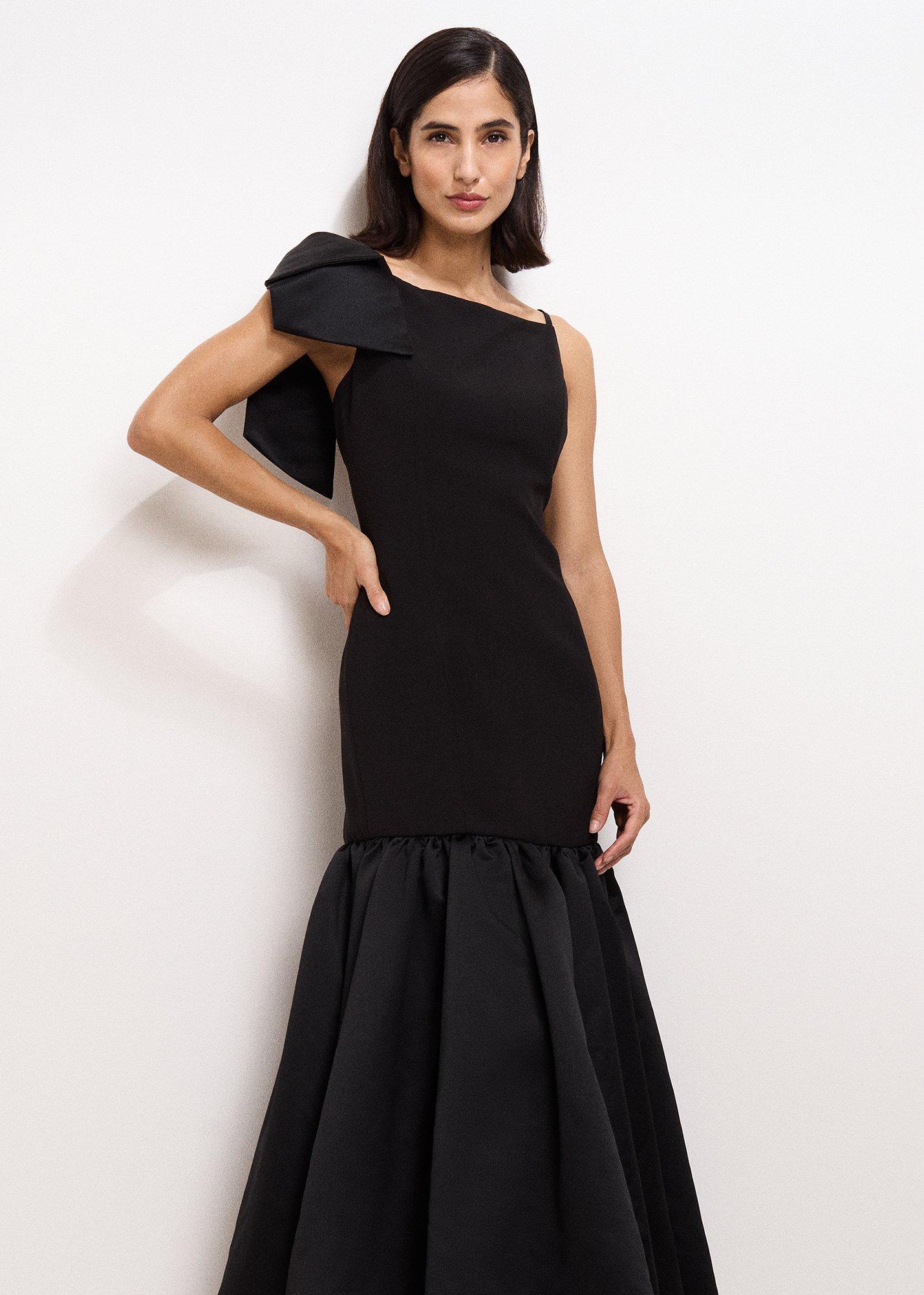 Kiera Black Bow Maxi Dress