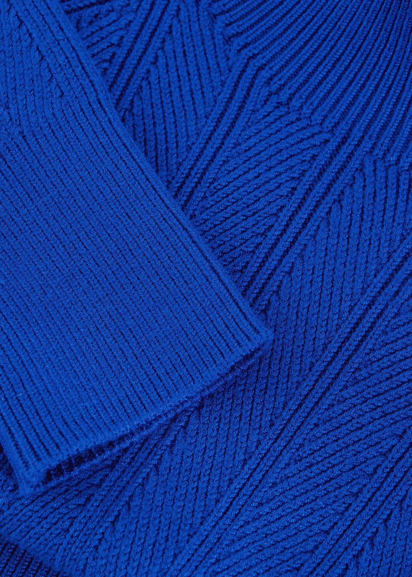 ${product-id}--Blue-${view-type}