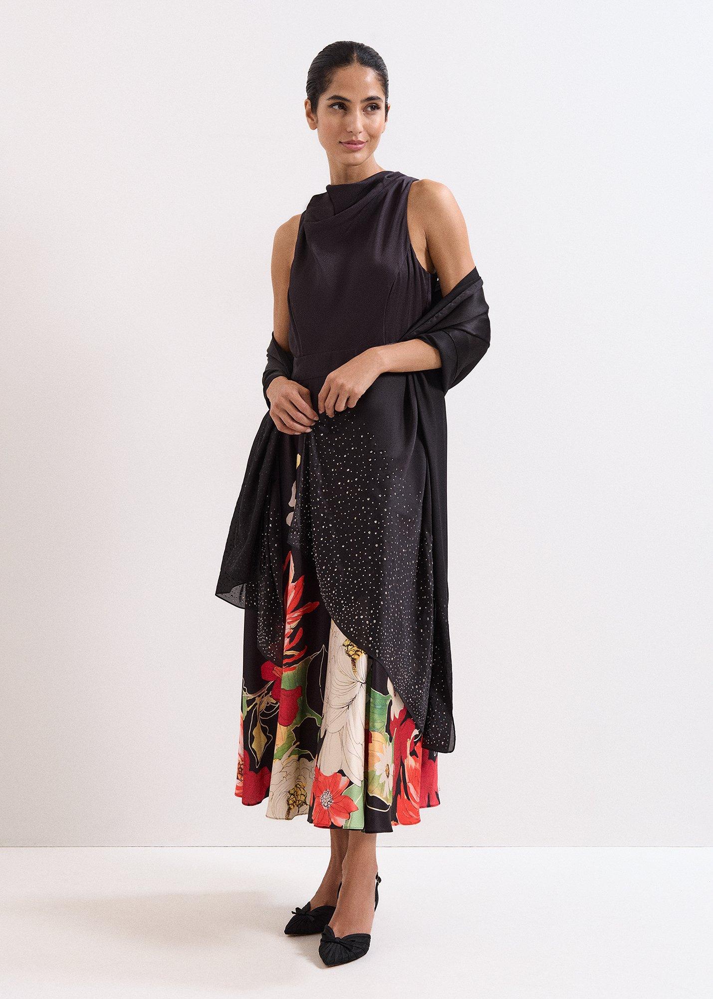 ${product-id}-Sparkle Scarf-Black-${view-type}