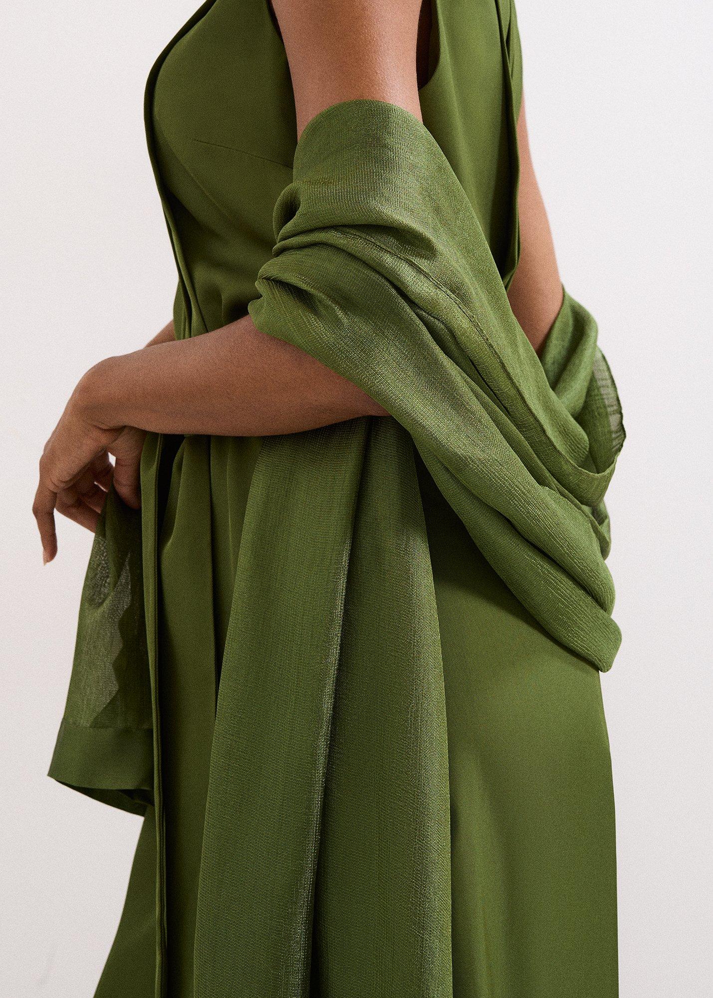 ${product-id}-Satin Trim Scarf-Green-${view-type}