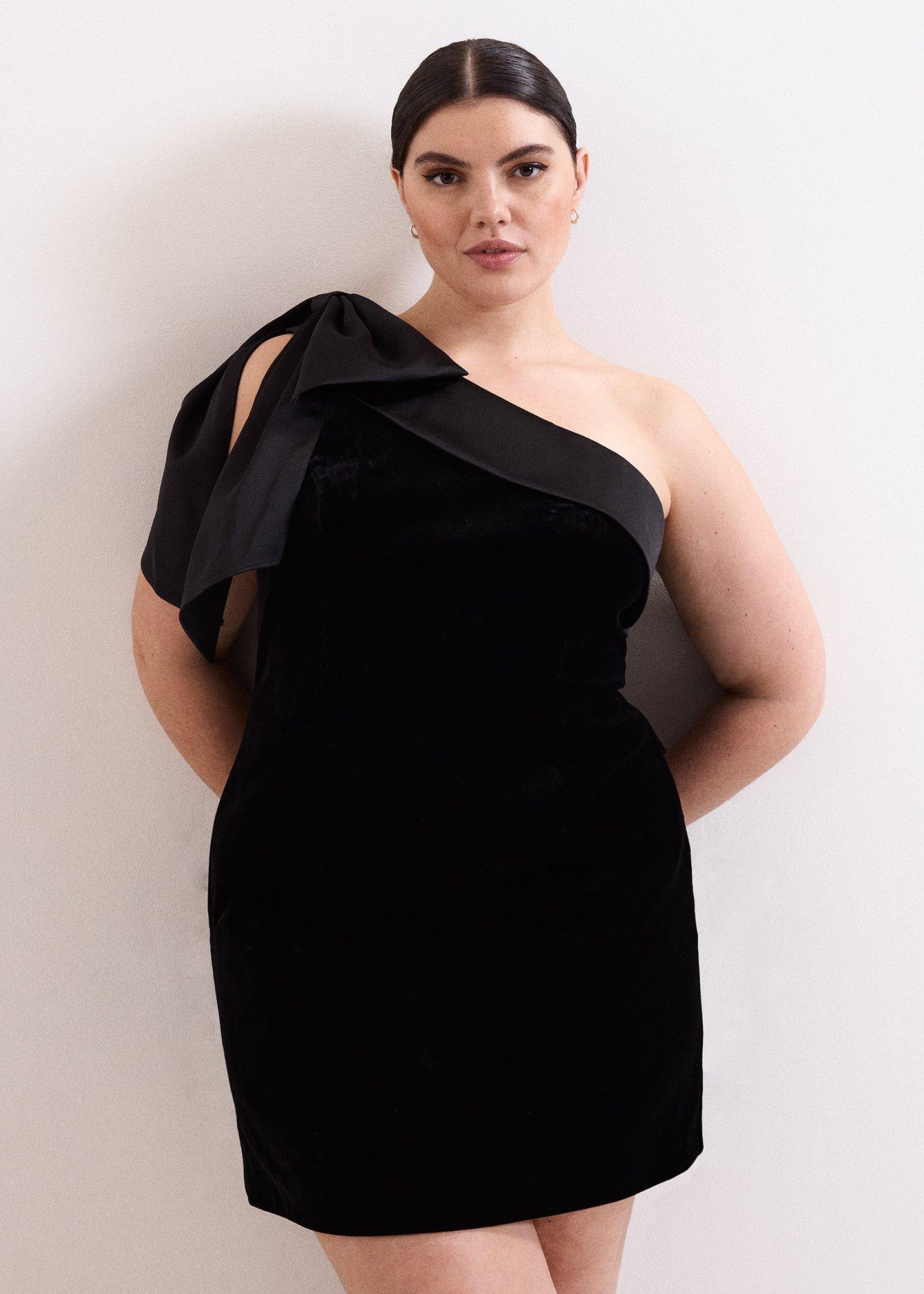 ${product-id}-Sofia Velvet Dress-Black-${view-type}