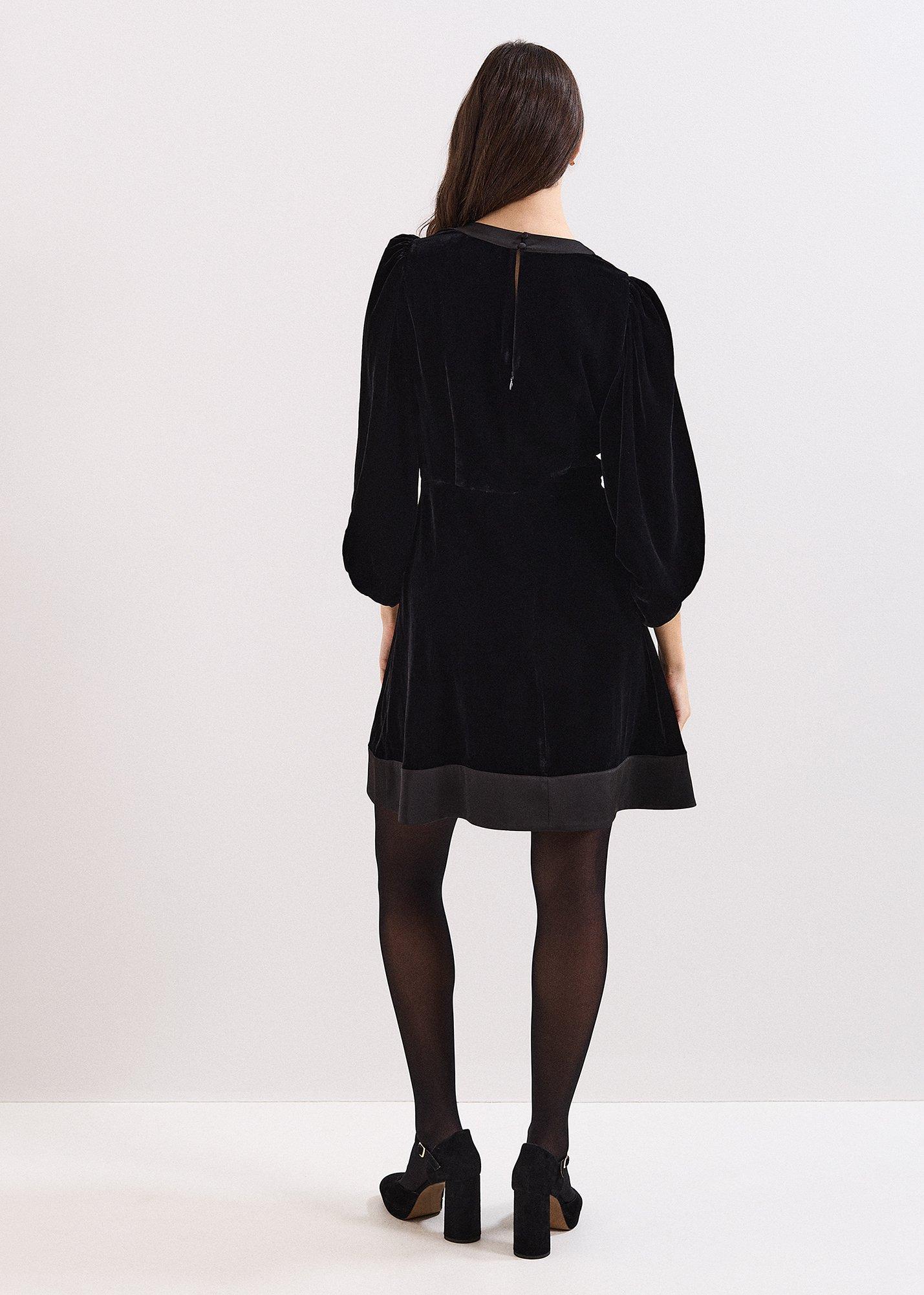 ${product-id}--Black-${view-type}