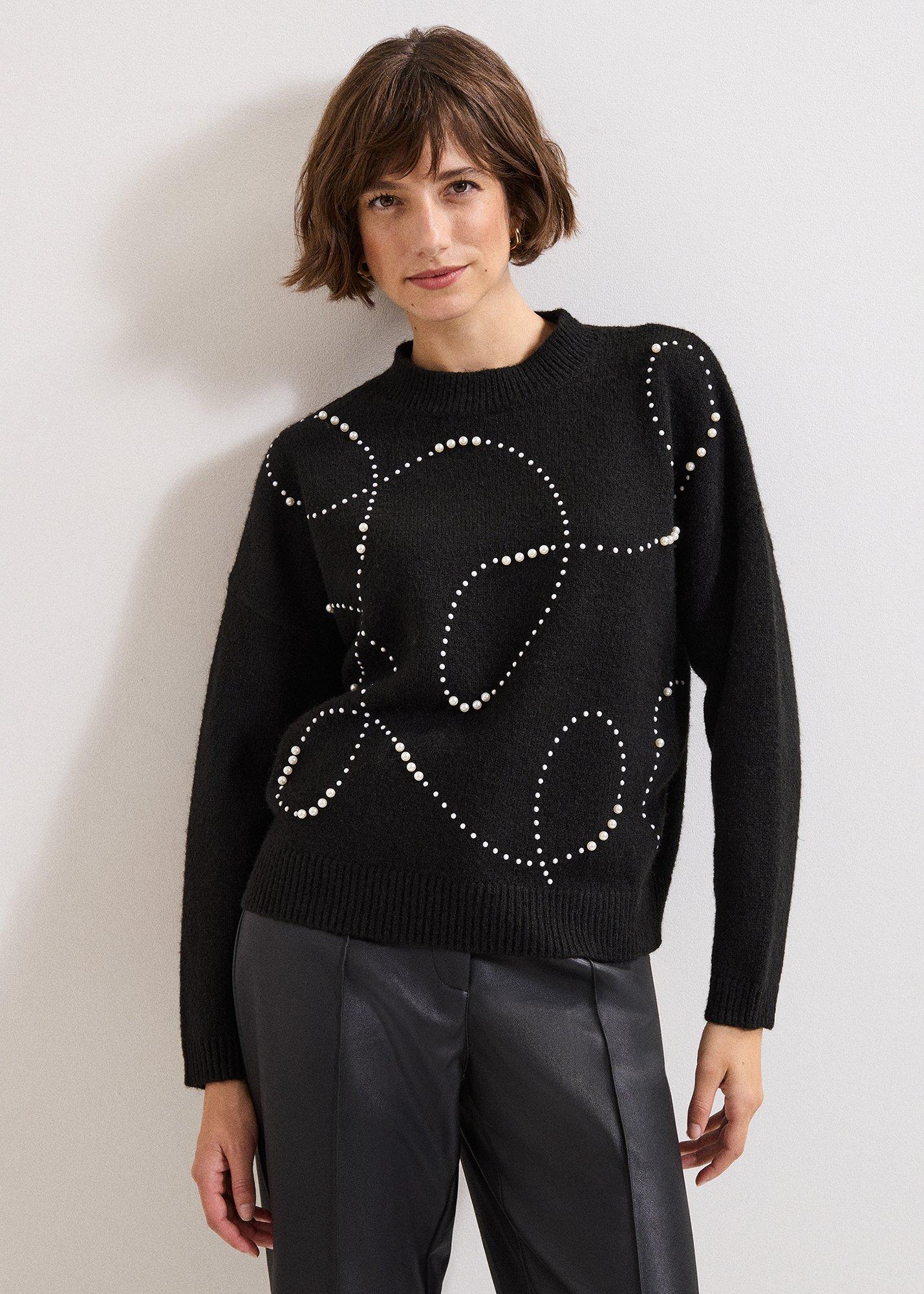 ${product-id}--Black/Ivory-${view-type}