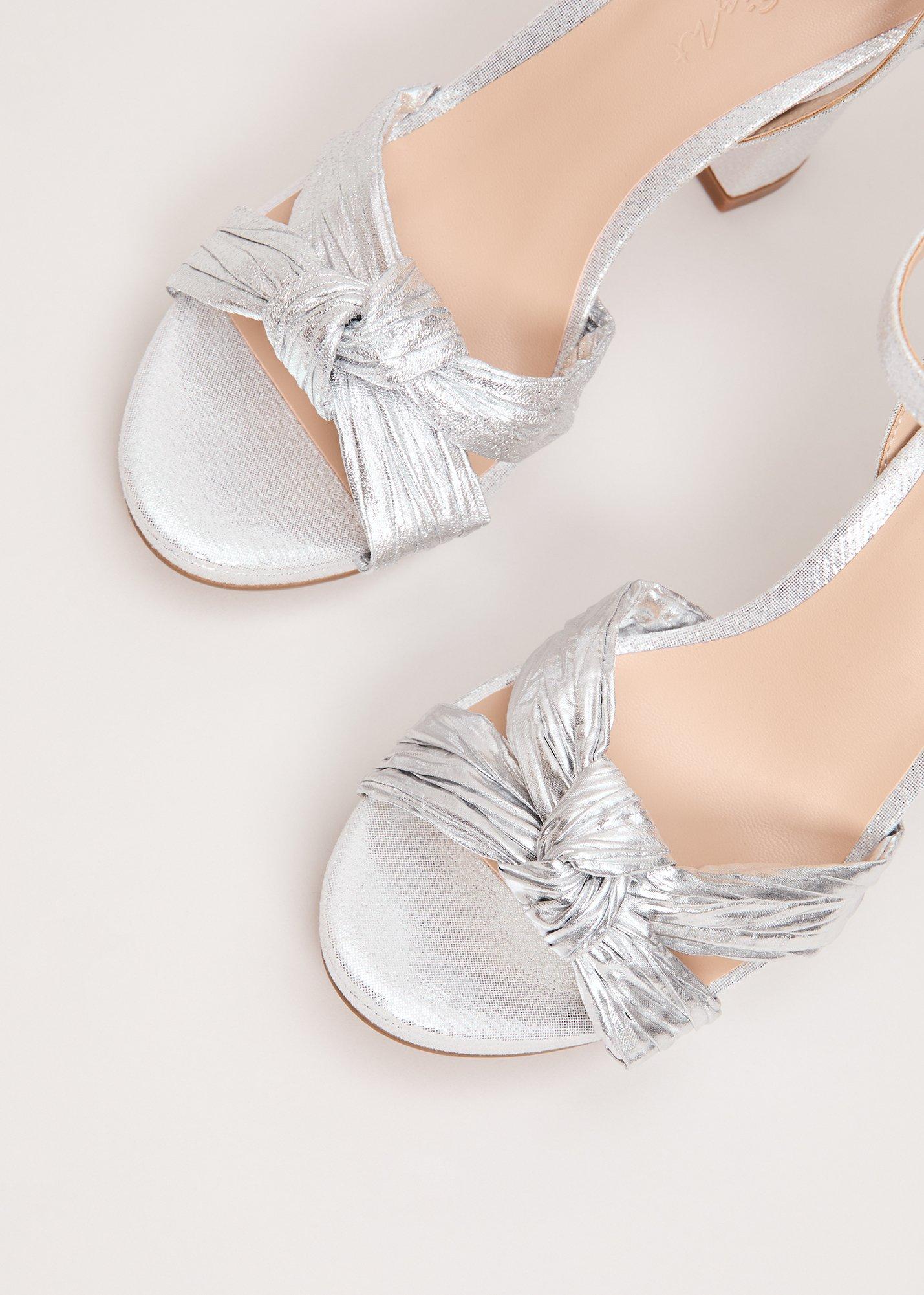 ${product-id}--Silver-${view-type}