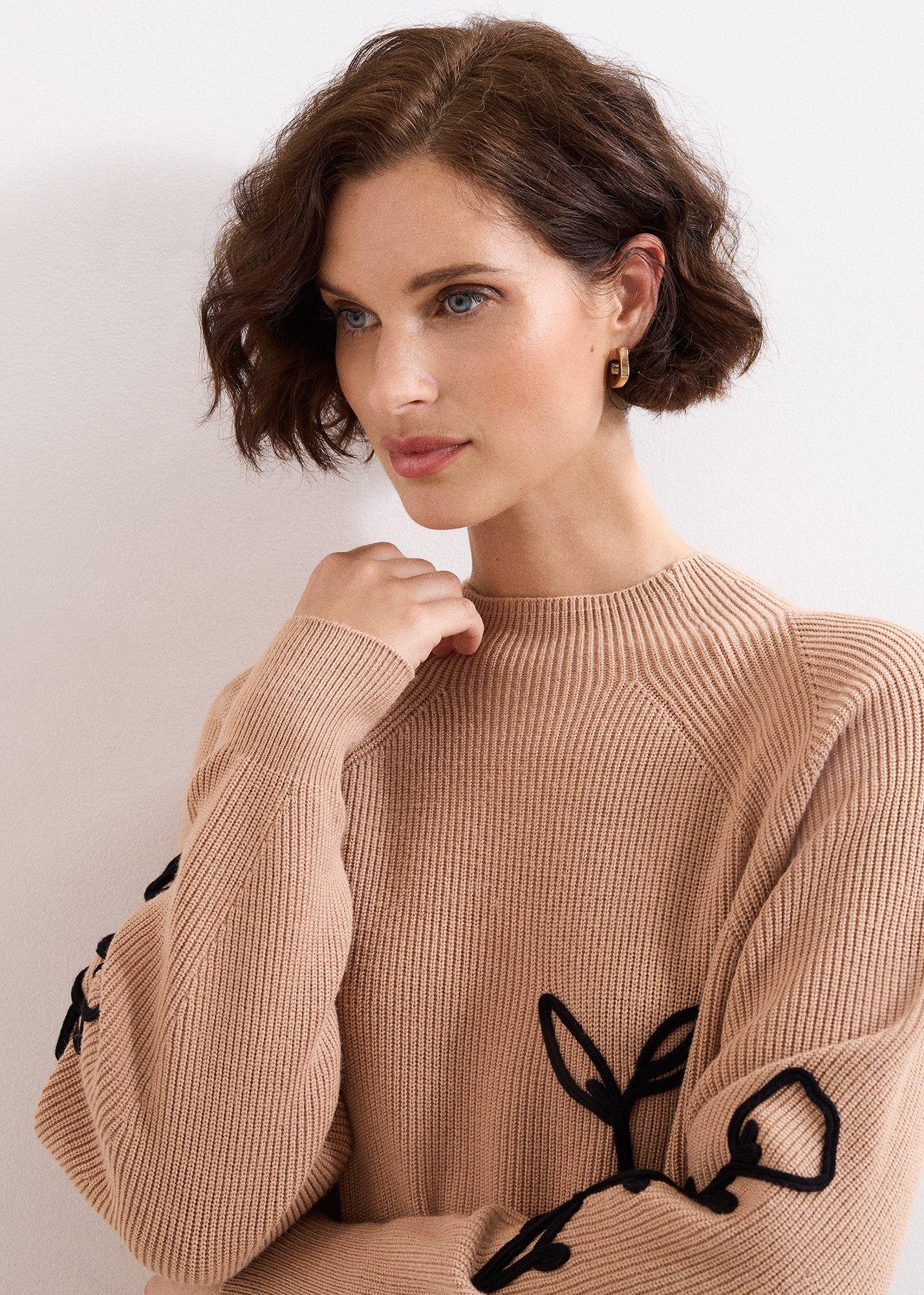 Rosa Jumper With Applique Detail