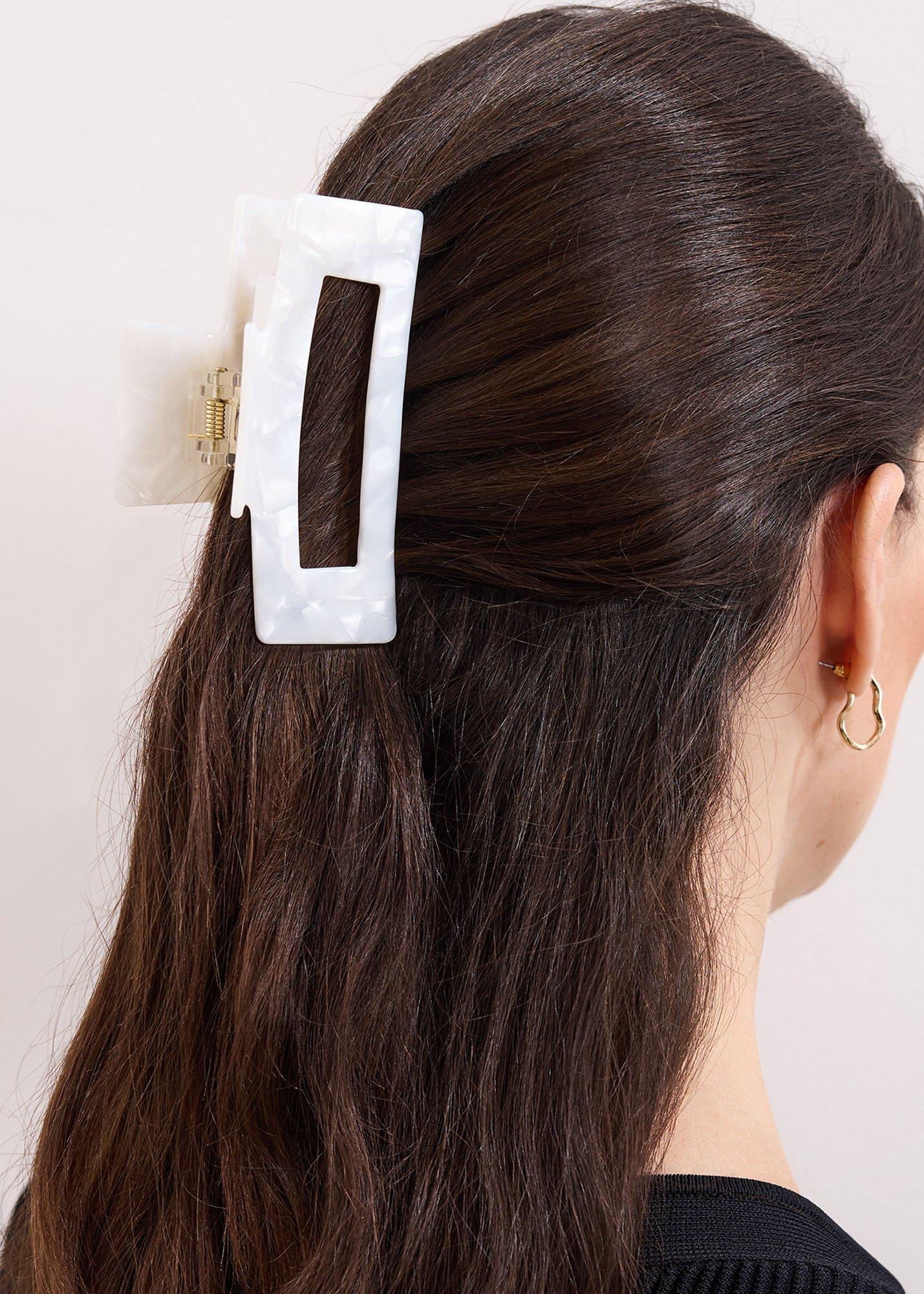 ${product-id}--Ivory-${view-type}