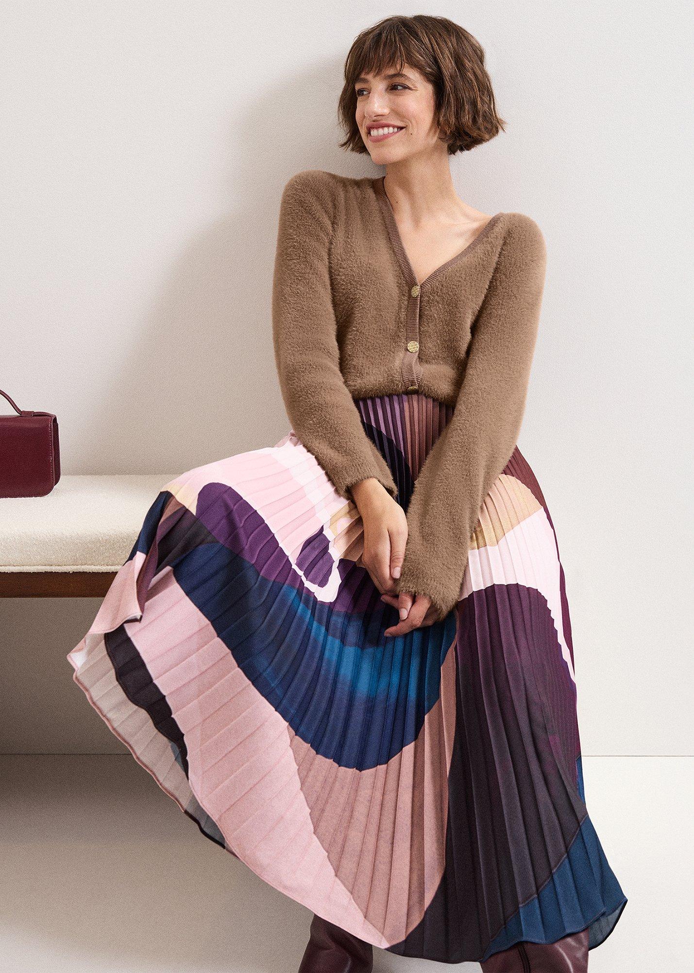 ${product-id}--Brown-${view-type}