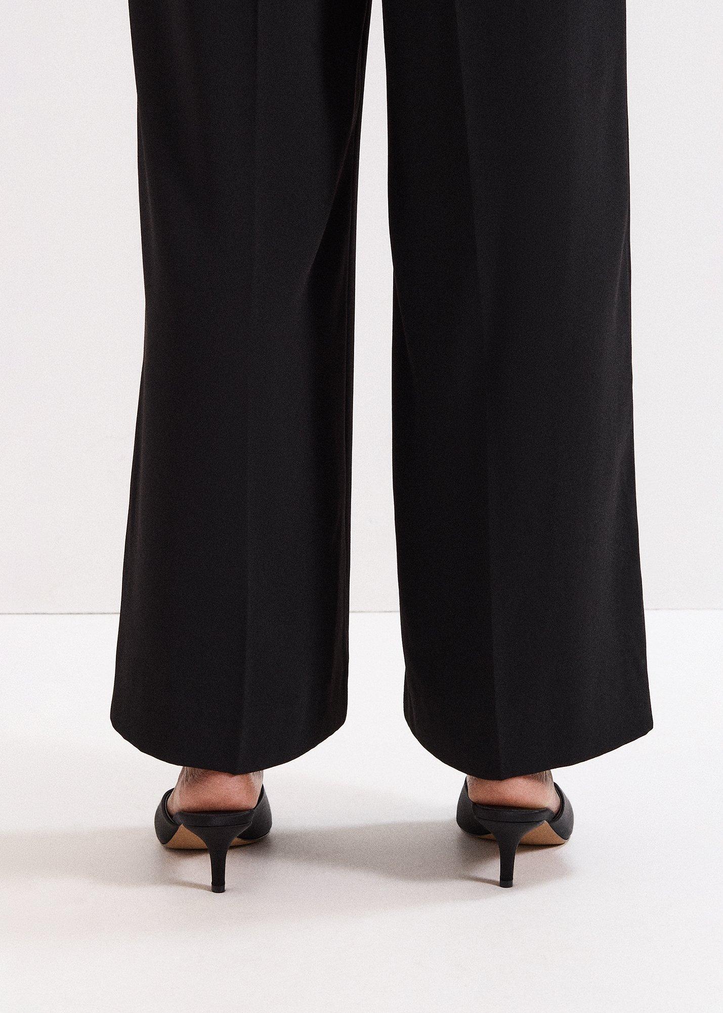 ${product-id}--Black-${view-type}