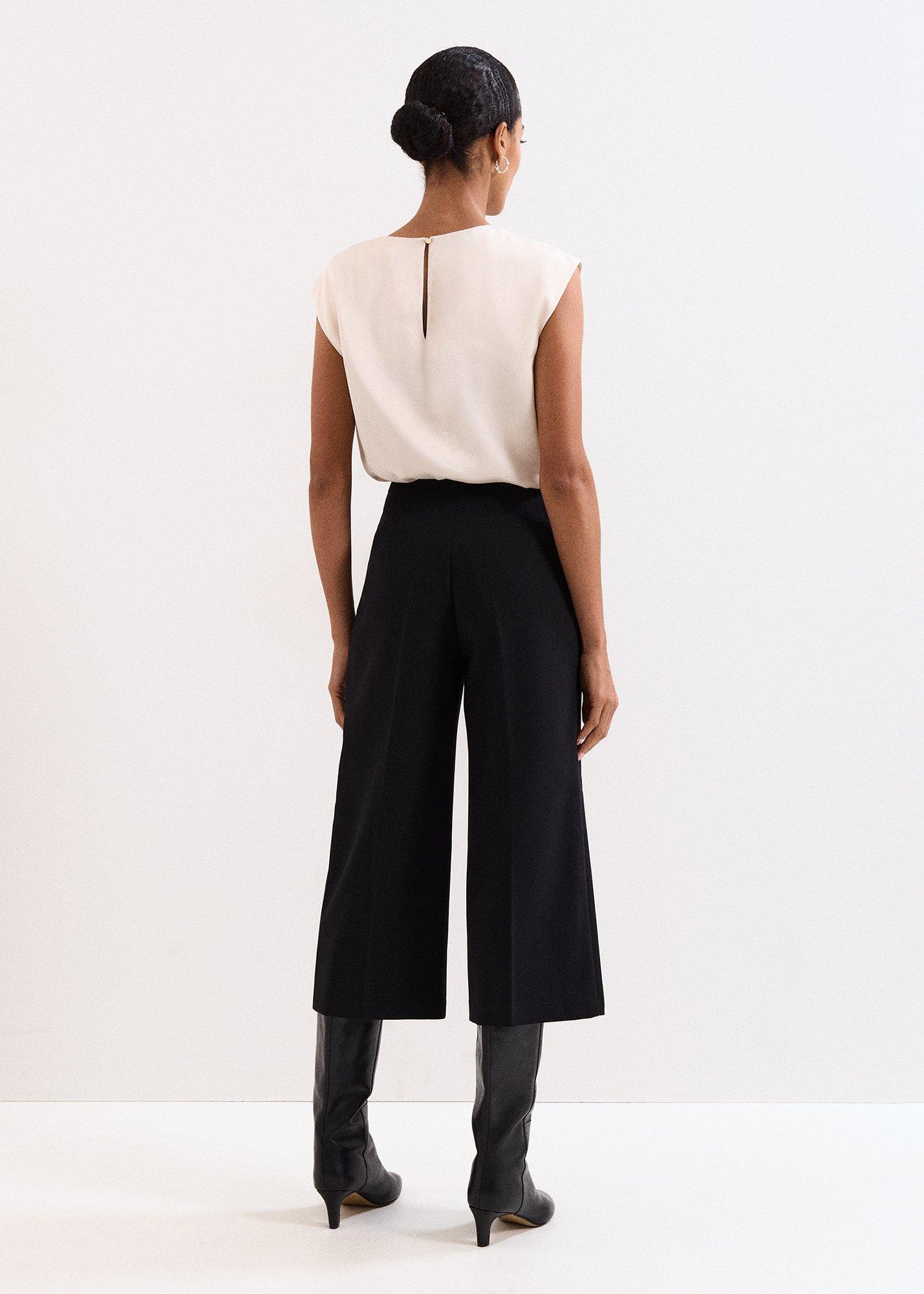 Aubrielle Black Culotte Trousers