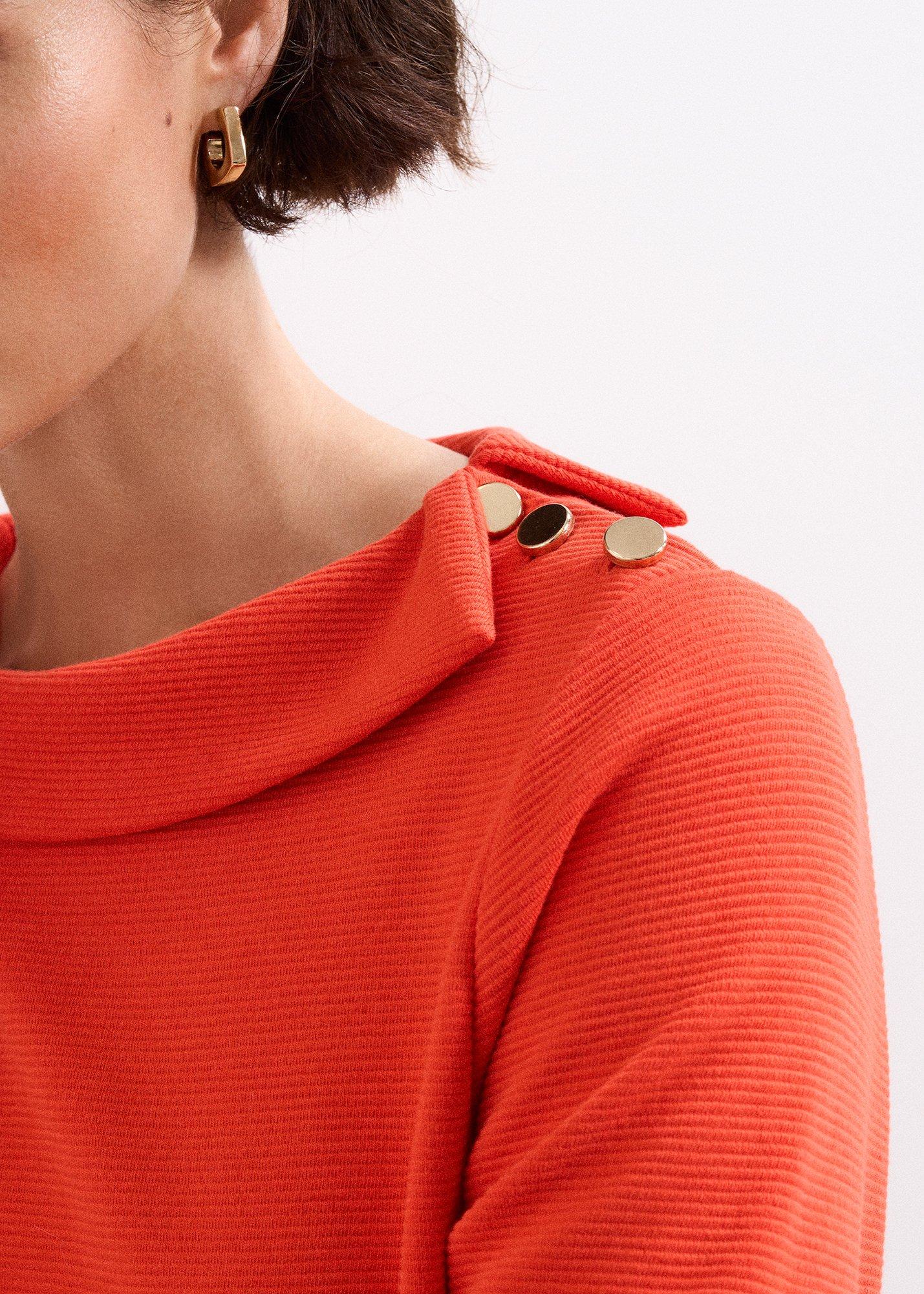 ${product-id}-Remy Textured Top-Red-${view-type}