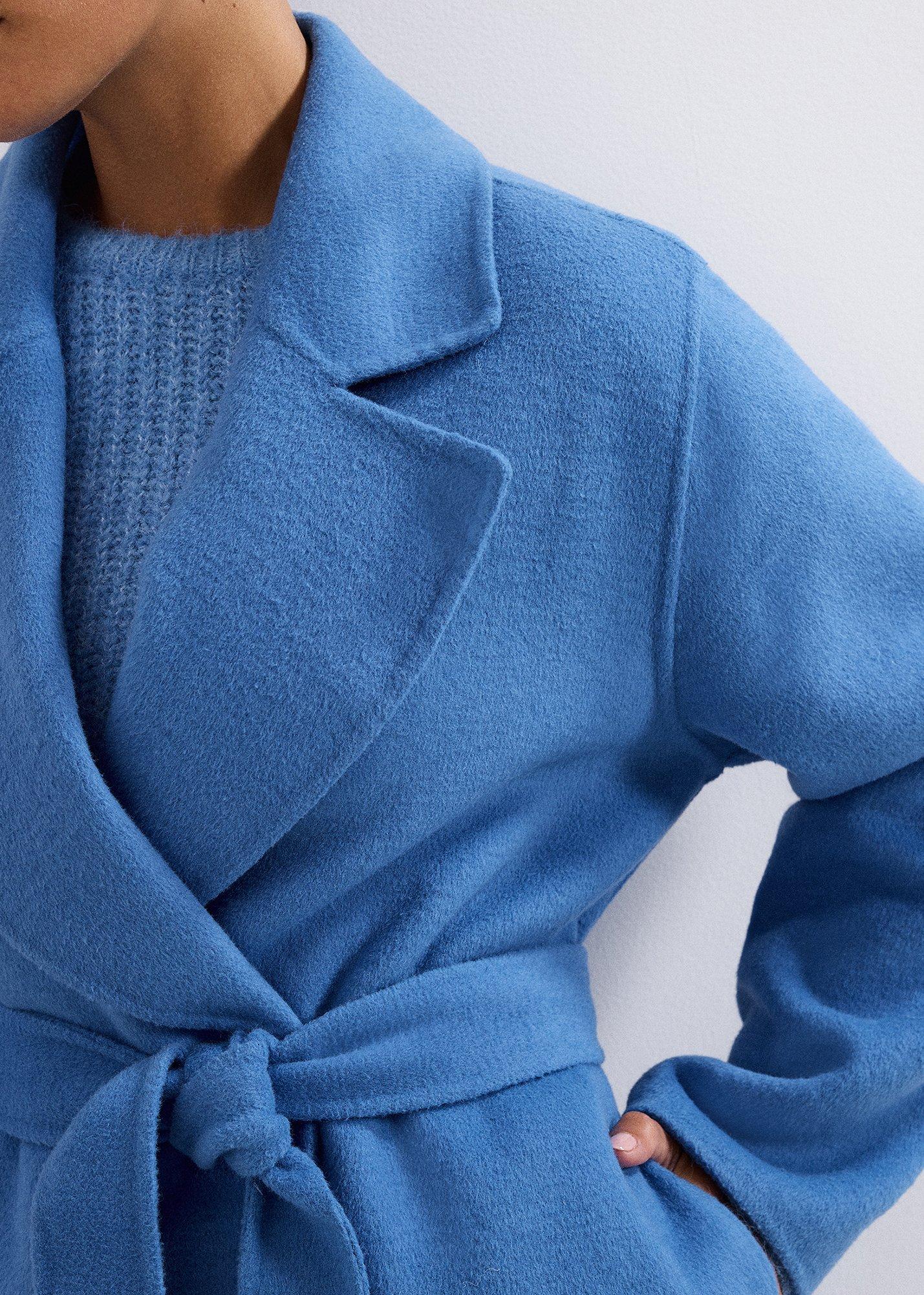 ${product-id}--Blue-${view-type}