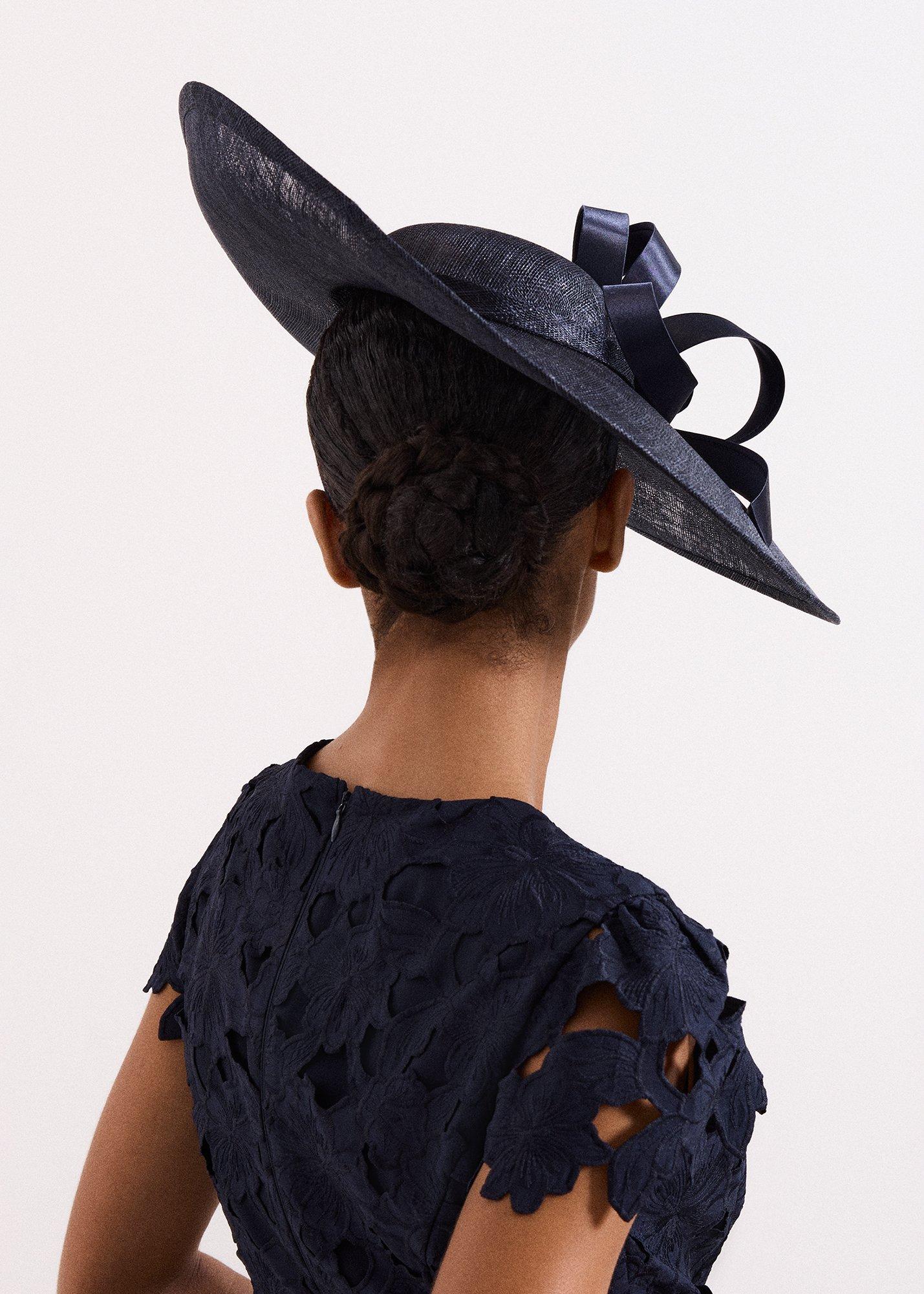 satin-bow-statement-fascinator