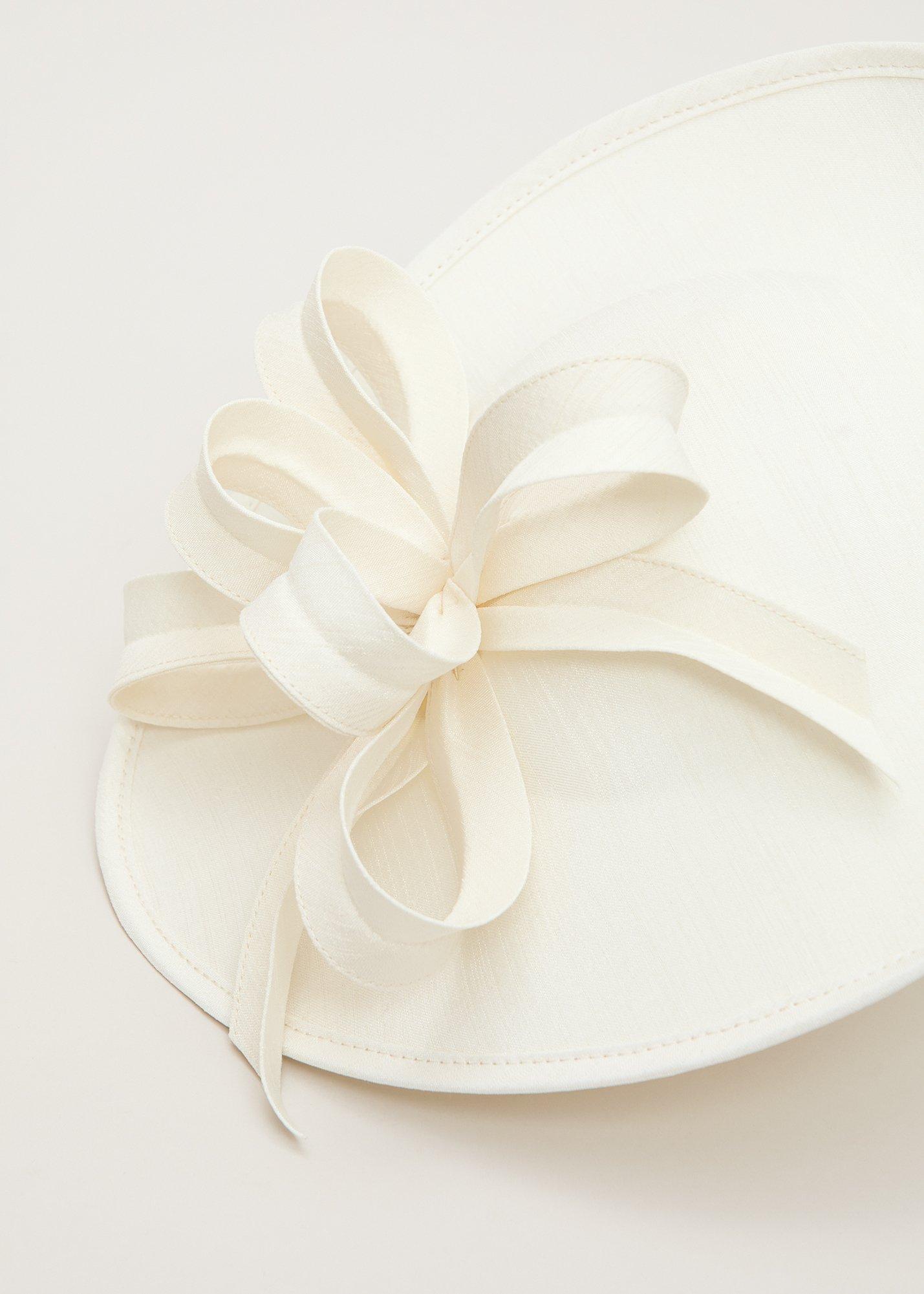 ${product-id}-Twist Shantung Oval Fascinator-Cream-${view-type}