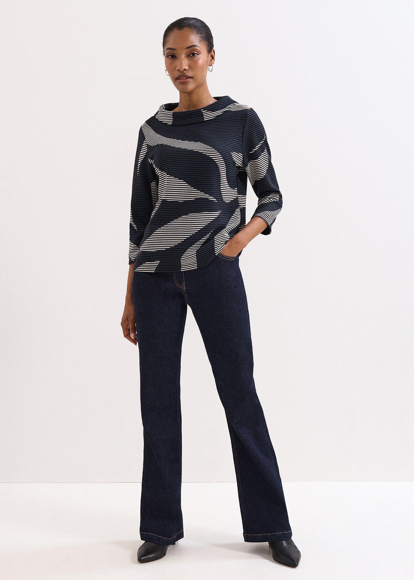 ${product-id}--Navy/Ivory-${view-type}