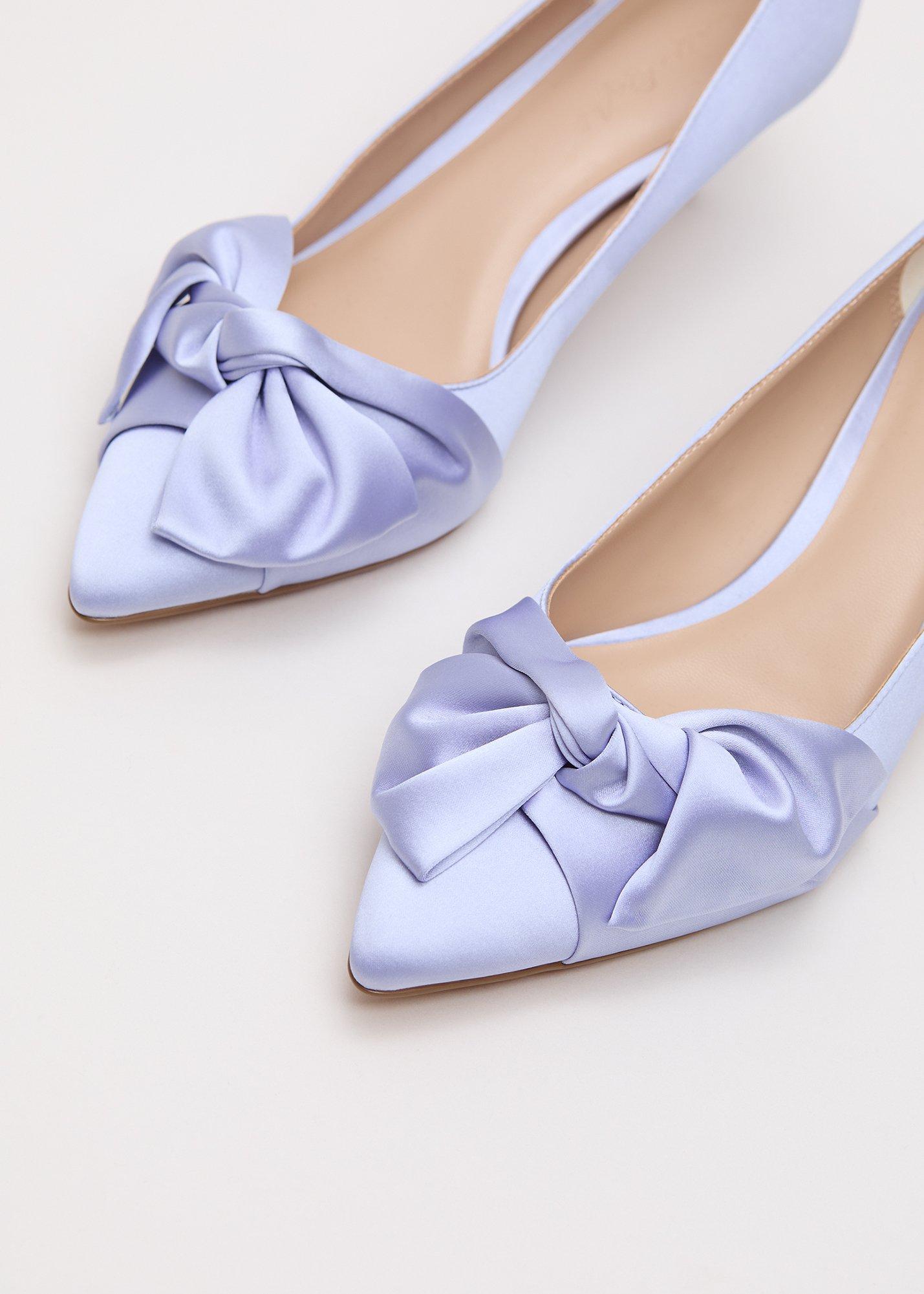 ${product-id}--Pale Blue-${view-type}