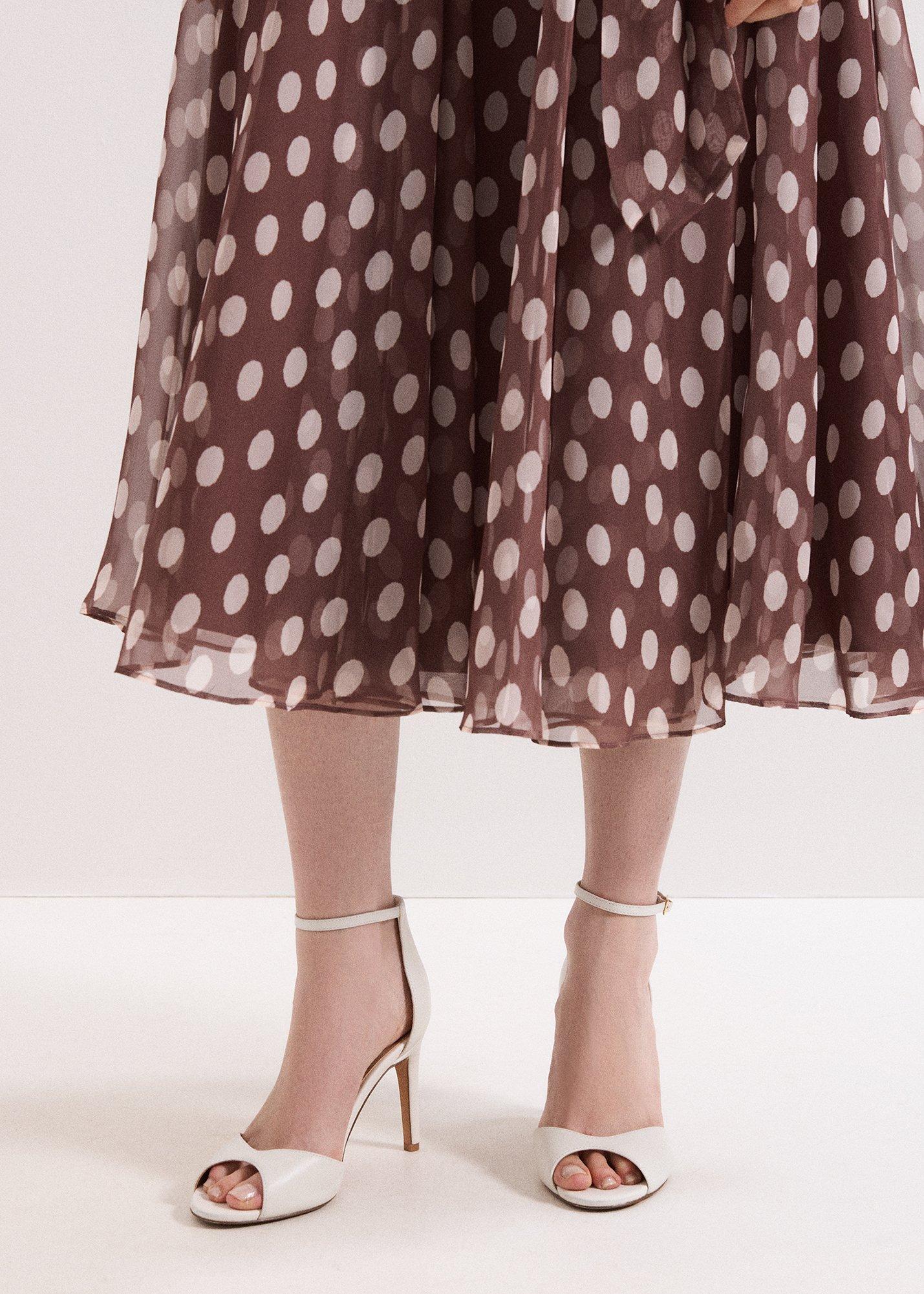 ${product-id}--Cream-${view-type}