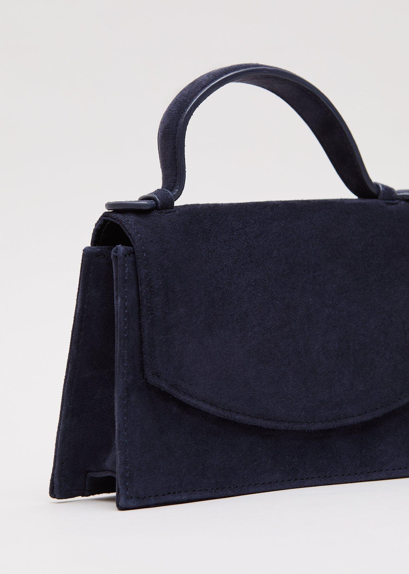 ${product-id}--Navy-${view-type}