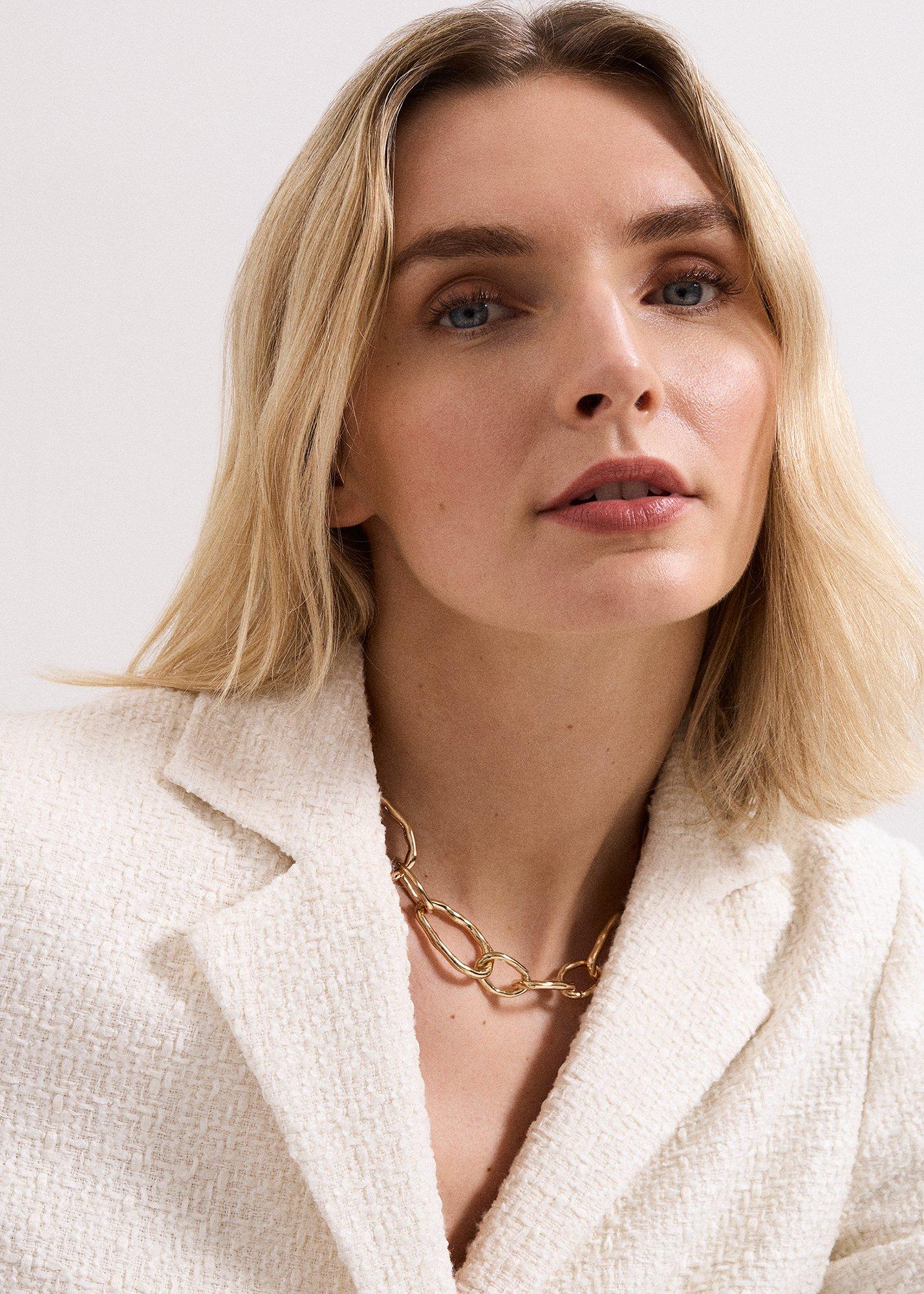 ${product-id}---${view-type}