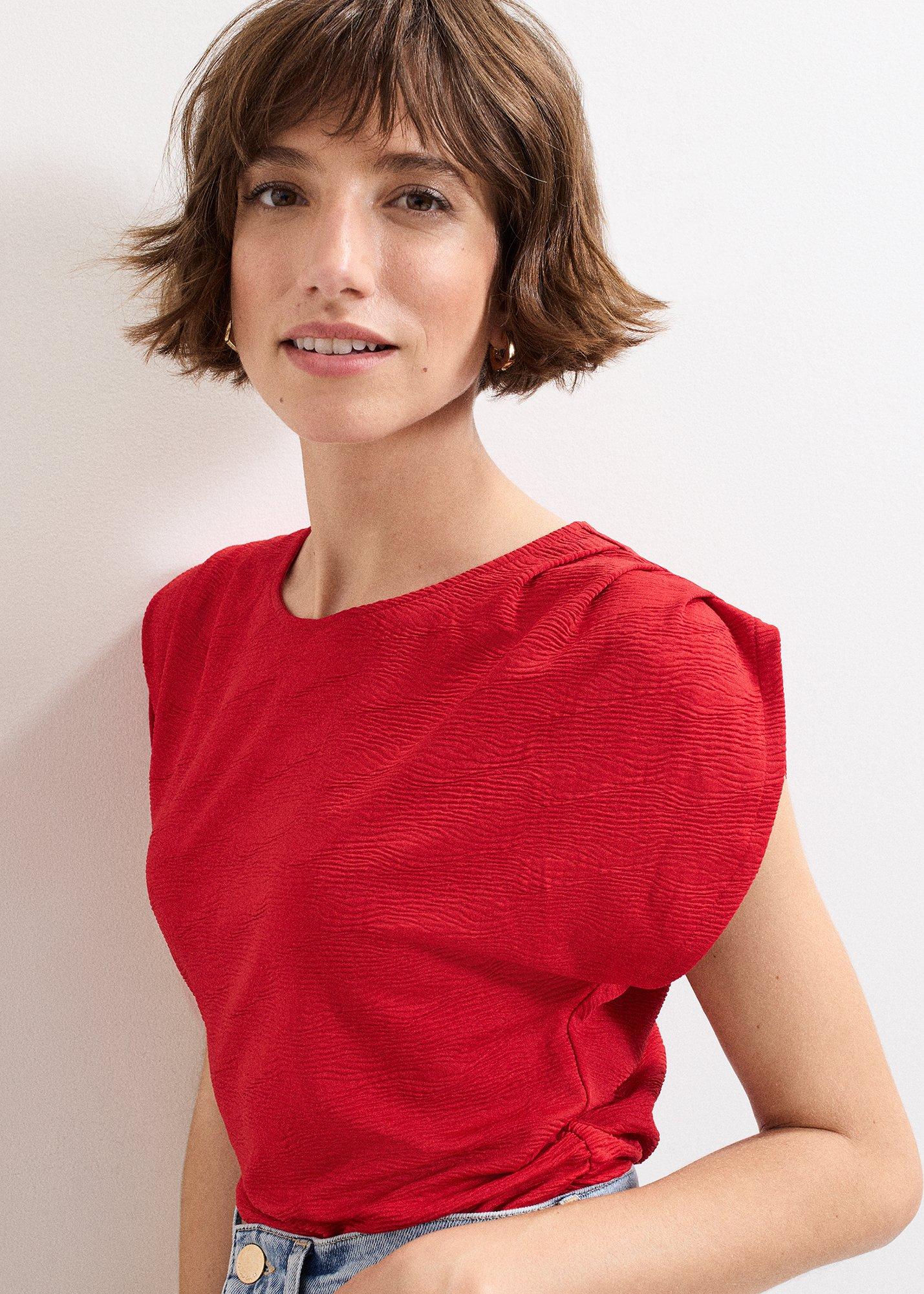 ${product-id}--Red-${view-type}